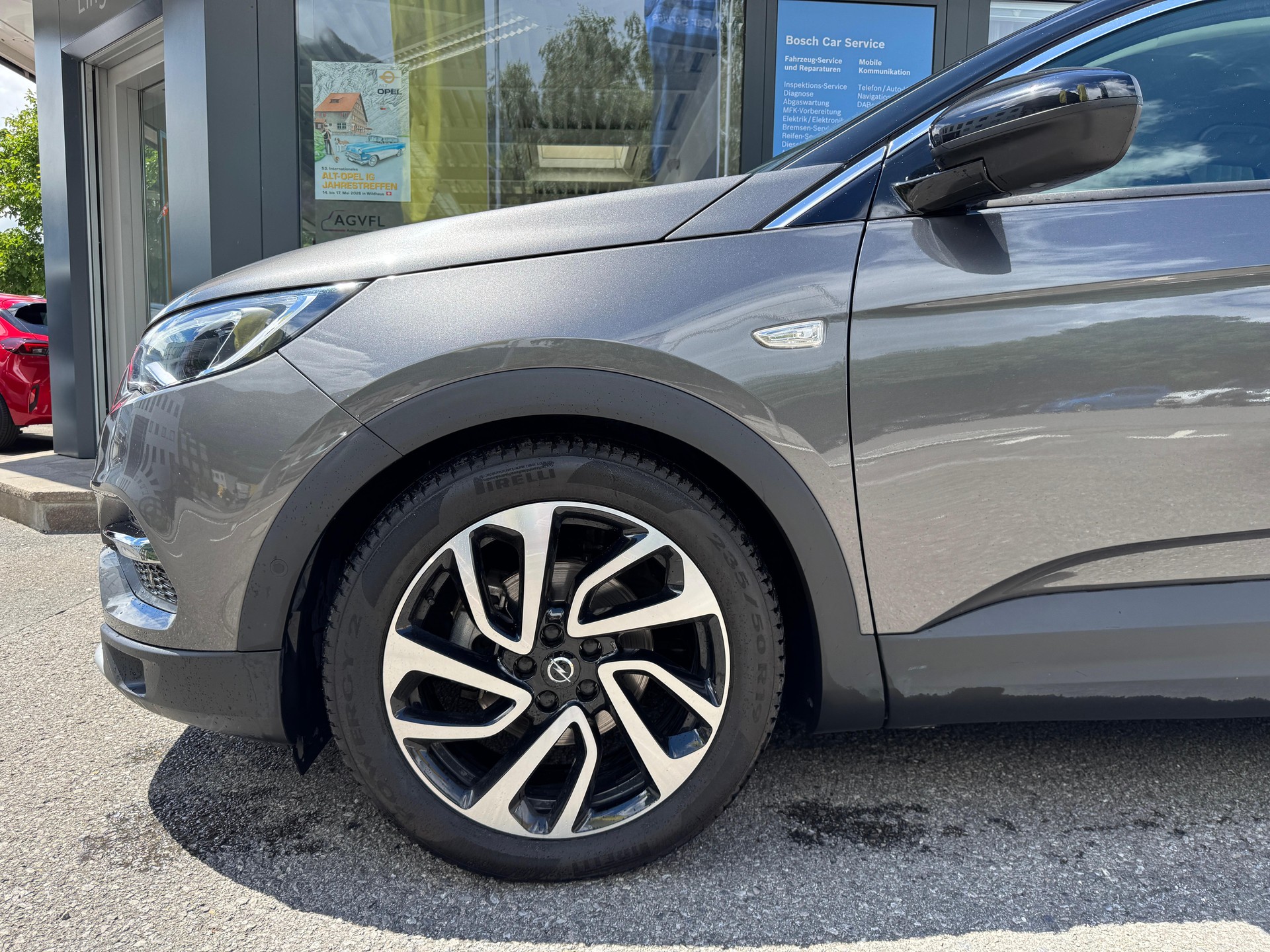 OPEL Grandland X 1.6Turbo Ultimate-image-1