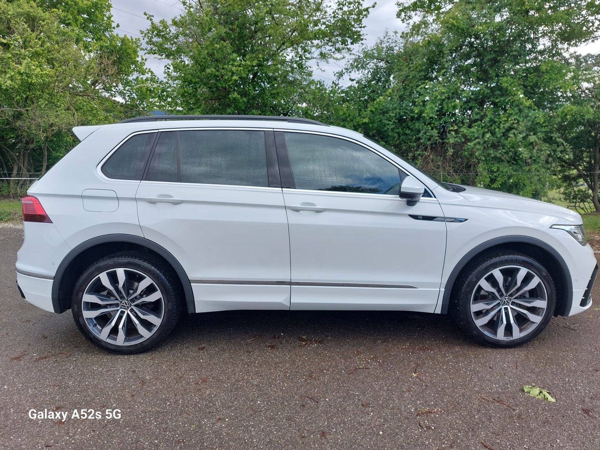 VW Tiguan 2.0TSI R-Line 4Motion DSG-image-1