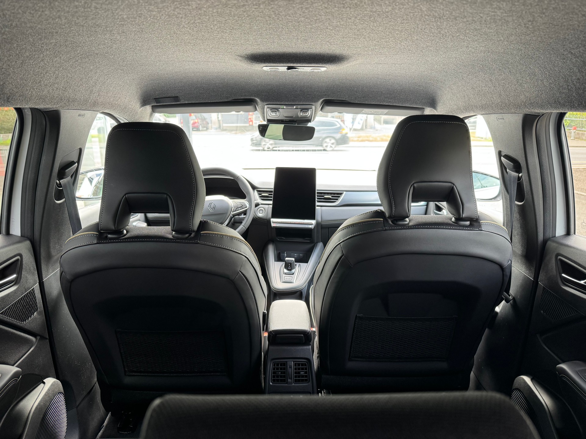 RENAULT Symbioz 1.8 E-Tech Techno-image-10