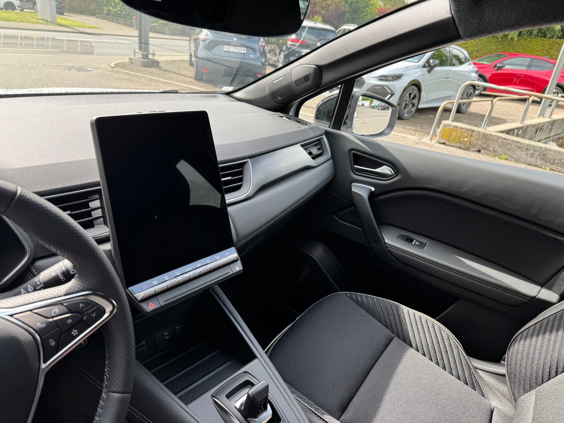 RENAULT Symbioz 1.8 E-Tech Techno-image-13