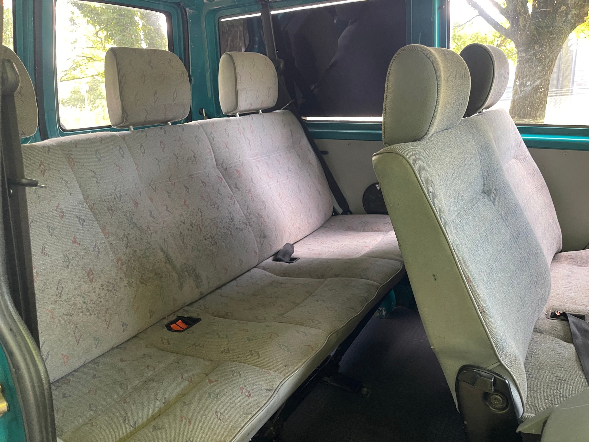 VW T4 2.0 Swiss Economy-image-6