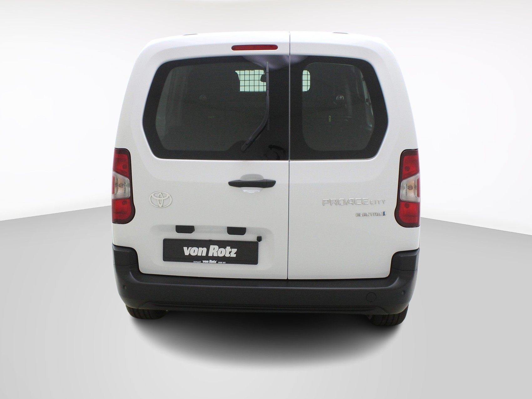 TOYOTA Proace City Van L2 52KWh Active-image-2