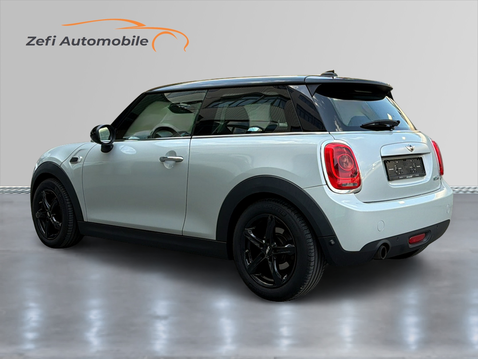 MINI Cooper-image-1