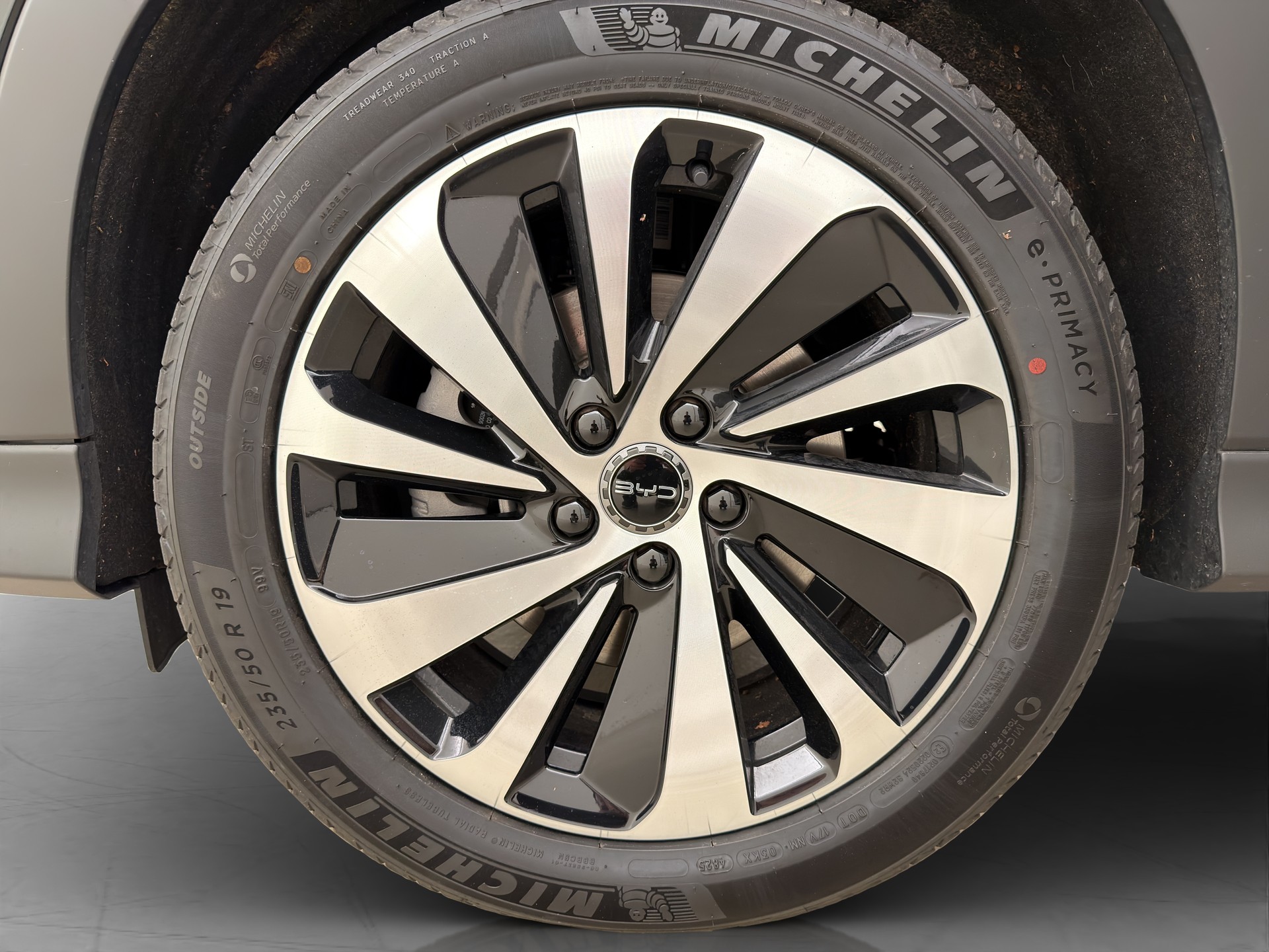 BYD Seal U DM-i Design AWD-image-5