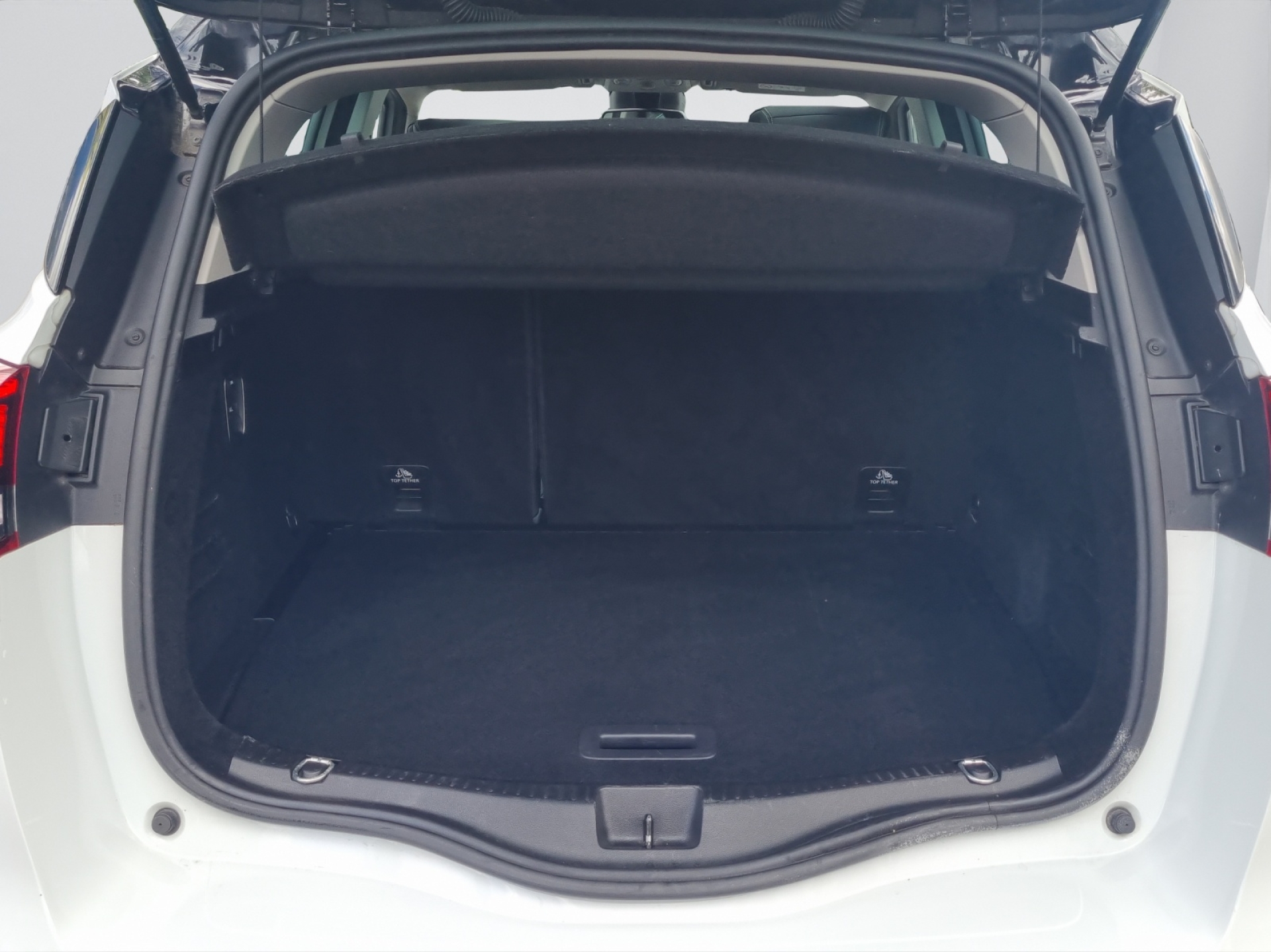RENAULT Scénic 1.2 TCe 130 Bose-image-14