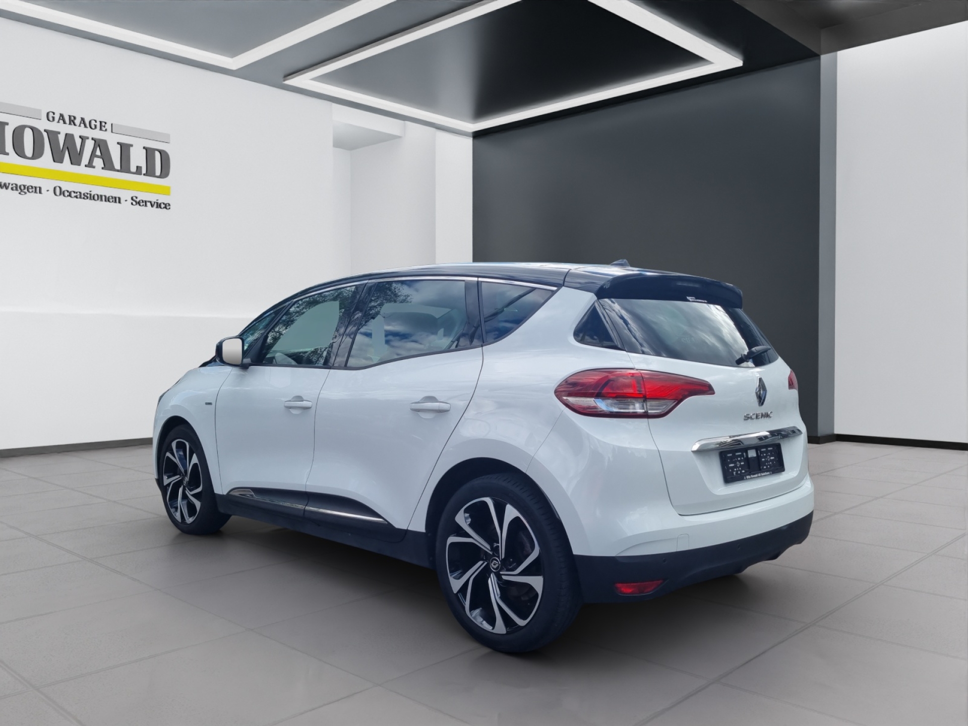 RENAULT Scénic 1.2 TCe 130 Bose-image-2