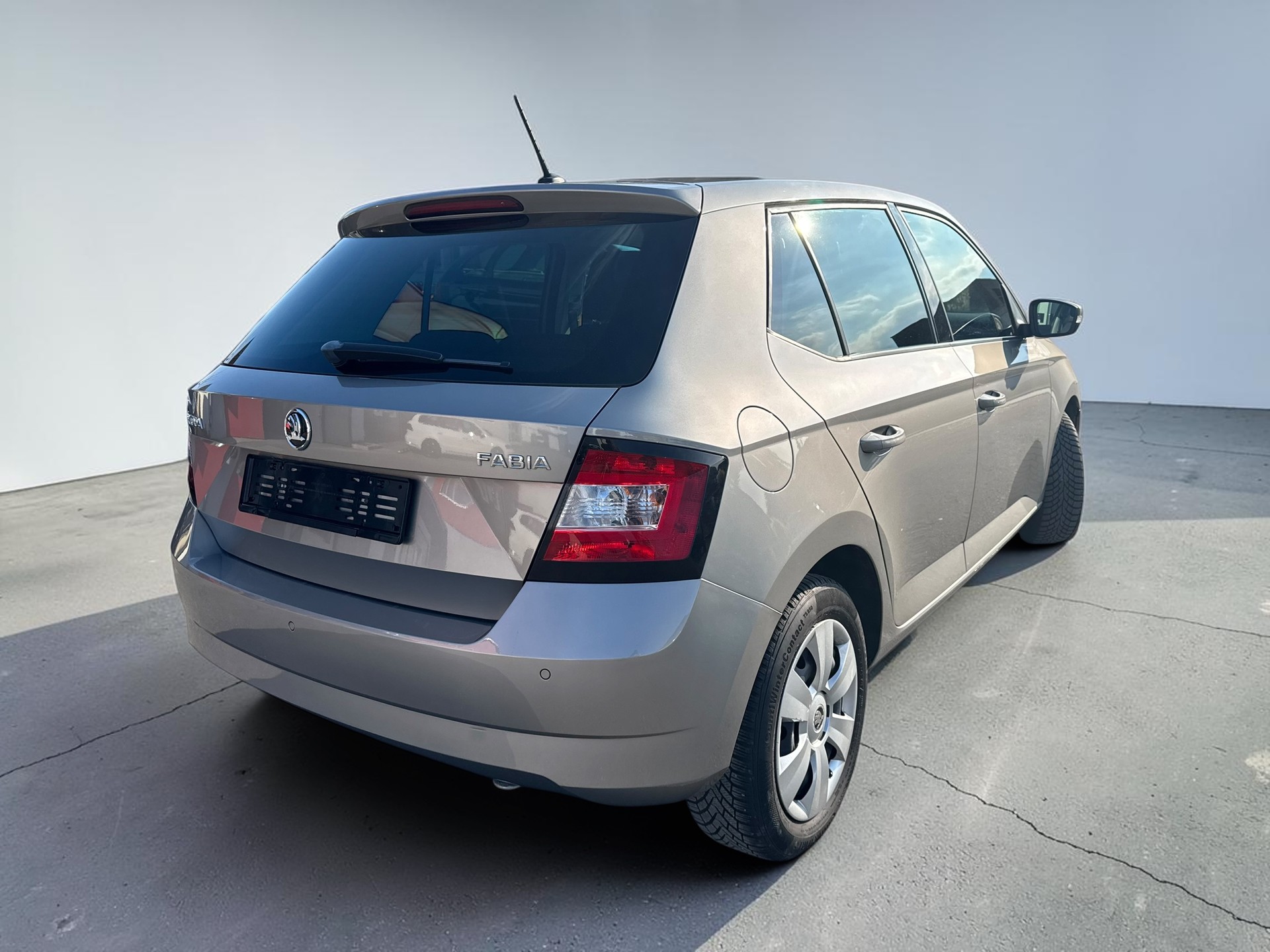 SKODA 1.2 TSI Ambition-image-2