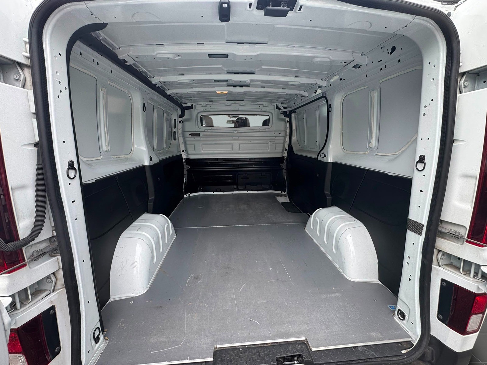 FIAT Talento 29 1.6 MJ L1H1 Swiss-image-11