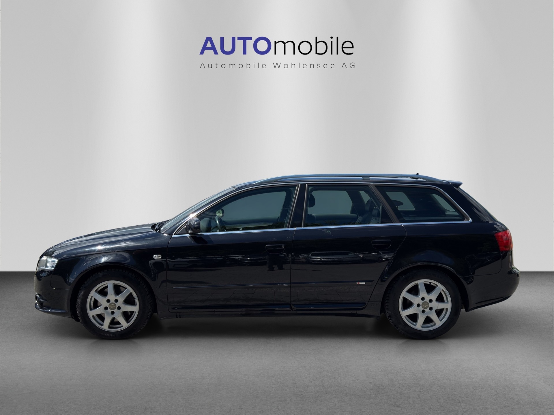 AUDI A4 Avant 2.0 TDI-image-0