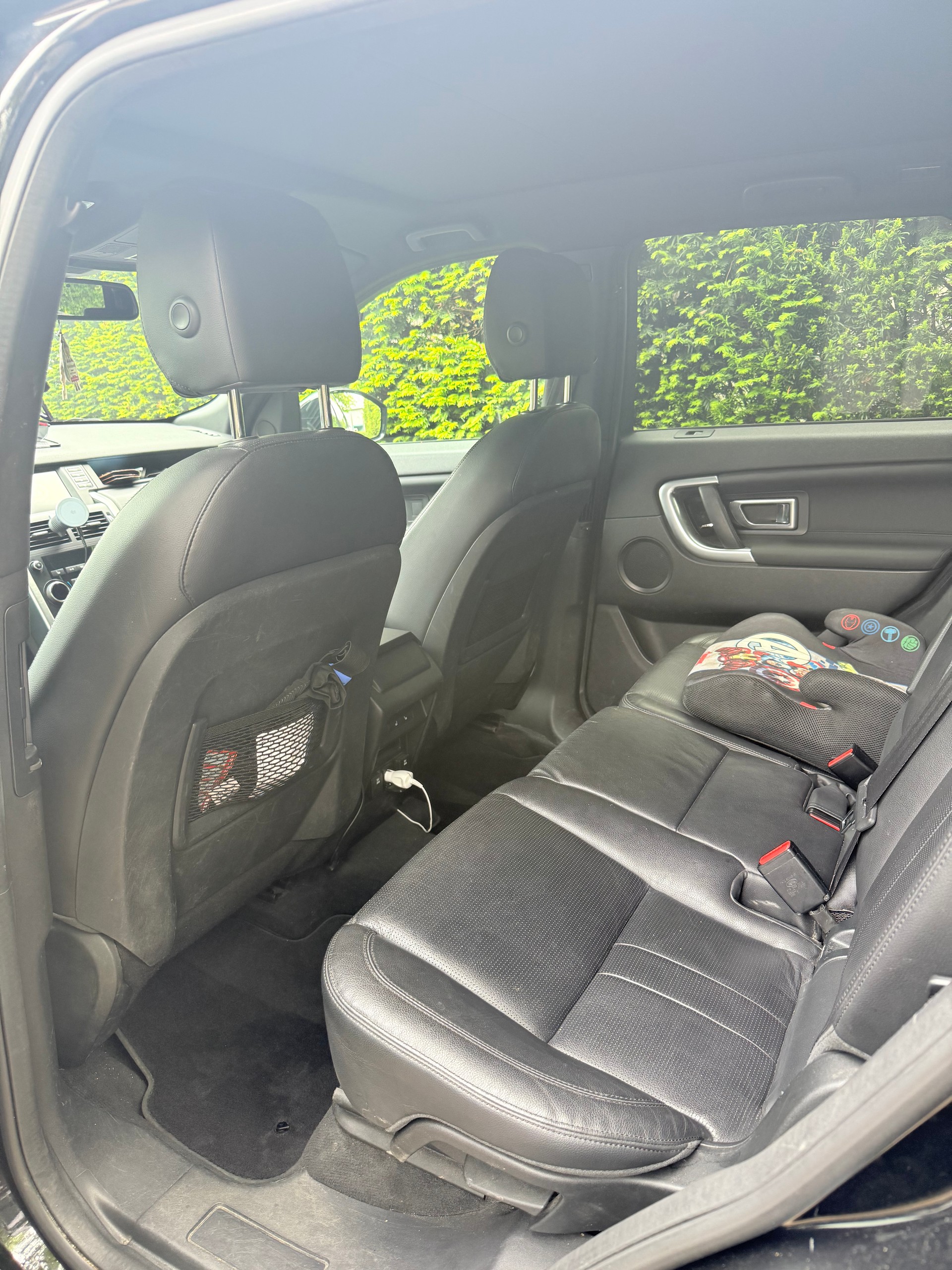 LAND ROVER 2.0 TD4 180 HSE-image-4