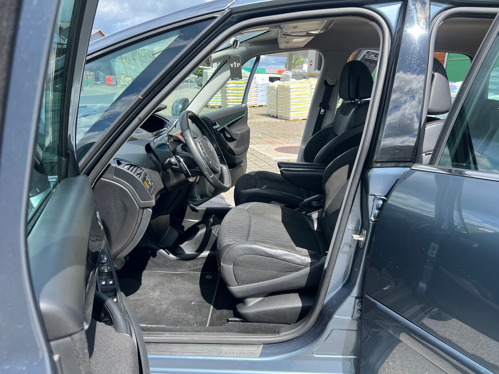 CITROEN Grand C4 Picasso 1.6i 16V Turbo Exclusive+ BMP6-image-7