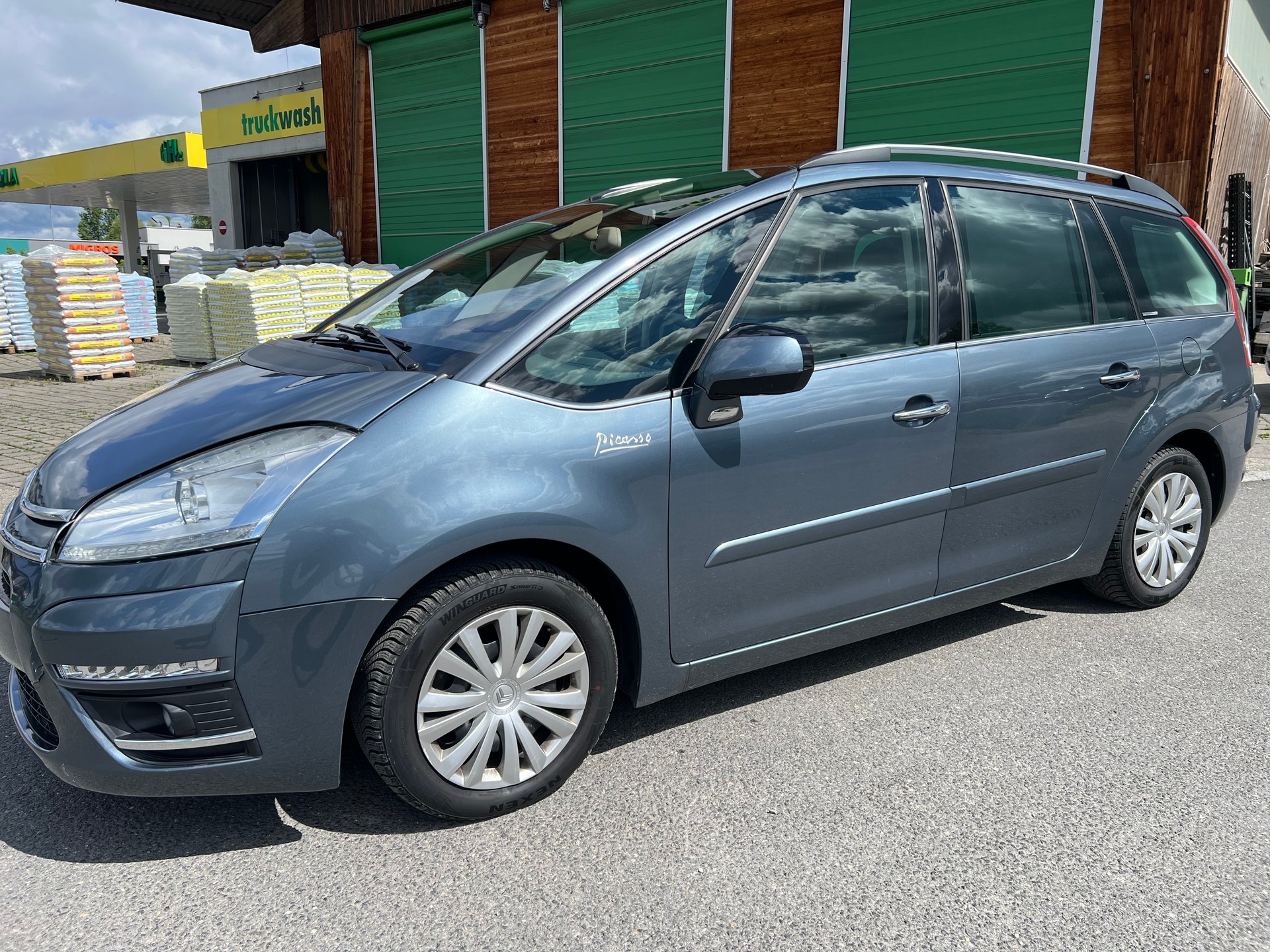 CITROEN Grand C4 Picasso 1.6i 16V Turbo Exclusive+ BMP6-image-1