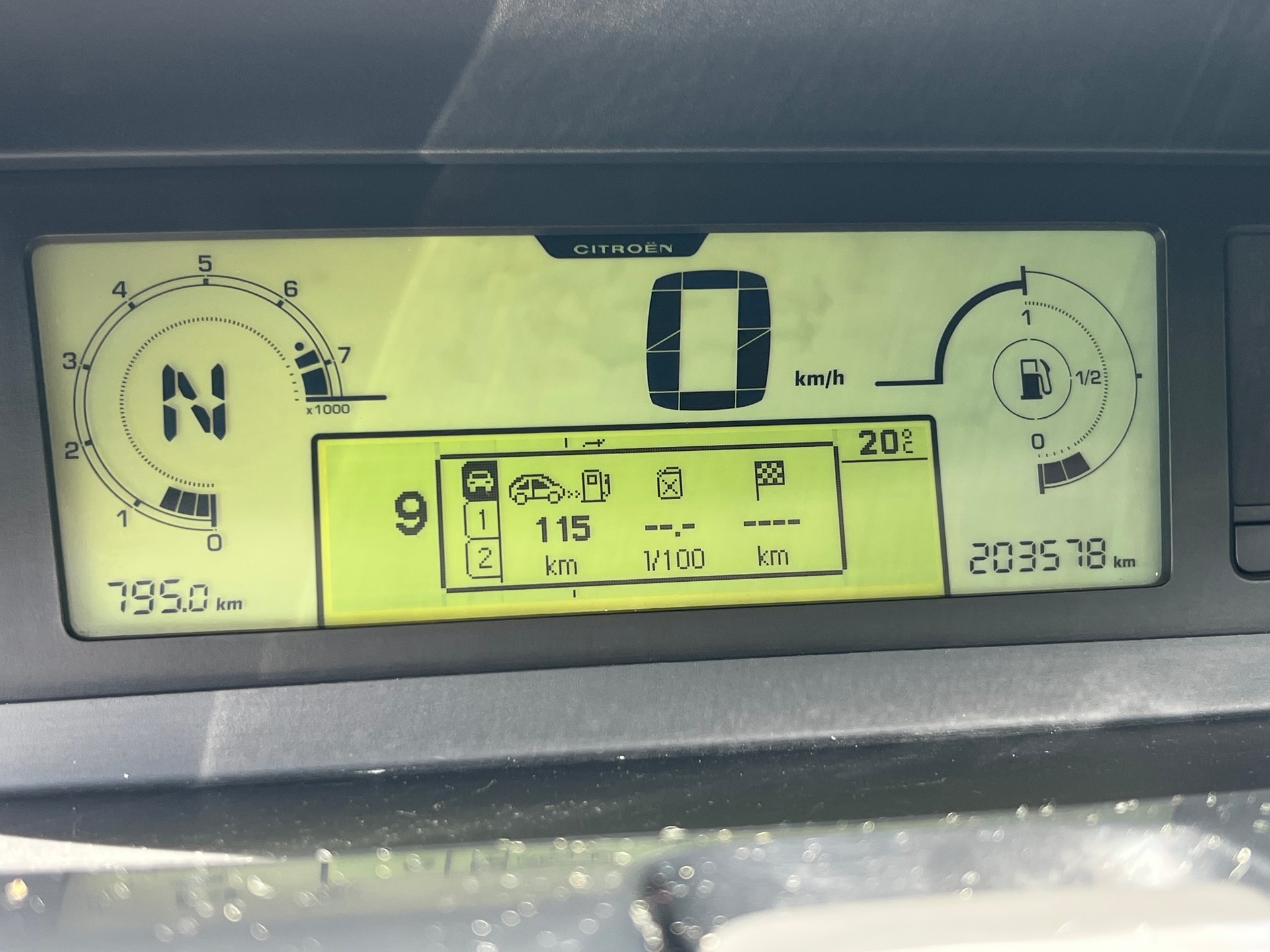 CITROEN Grand C4 Picasso 1.6i 16V Turbo Exclusive+ BMP6-image-14