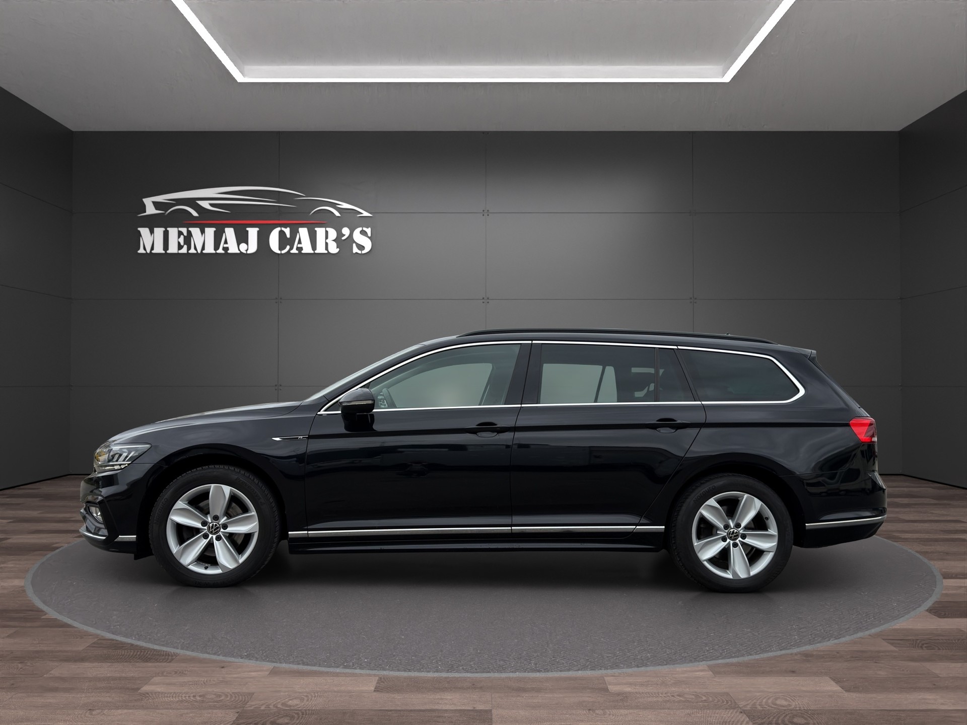 VW Passat 2.0 TDI BMT R-Line 4Motion DSG 200PS-image-4