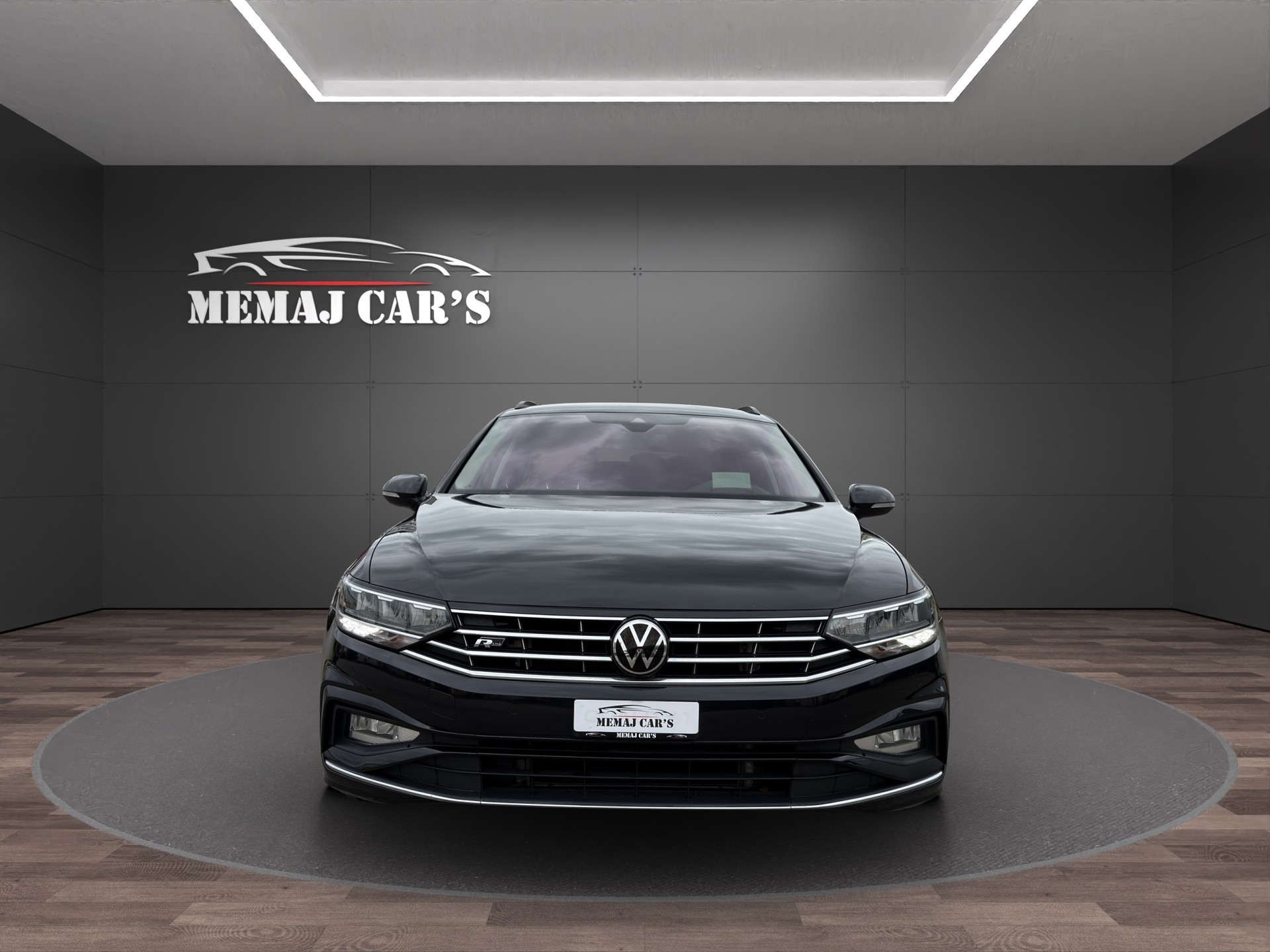 VW Passat 2.0 TDI BMT R-Line 4Motion DSG 200PS-image-0