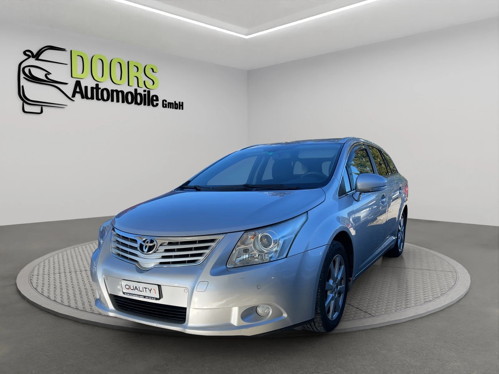 TOYOTA Avensis SW 2.0 Linea Sol Premium Multidrive-image-2