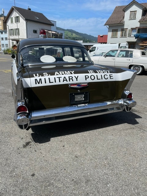 CHEVROLET Sedan 150-image-2