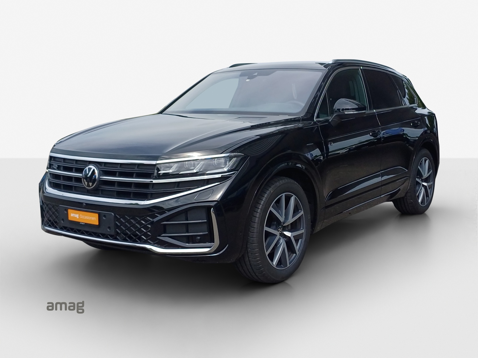 VW Touareg 3.0 TDI R-Line Tiptronic-image-0