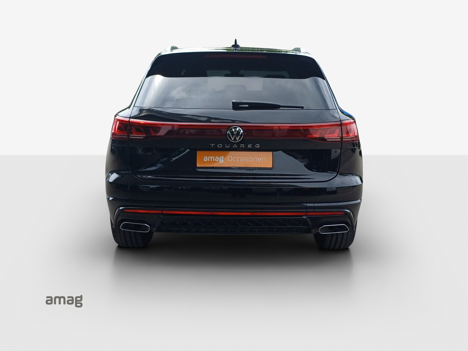 VW Touareg 3.0 TDI R-Line Tiptronic-image-3