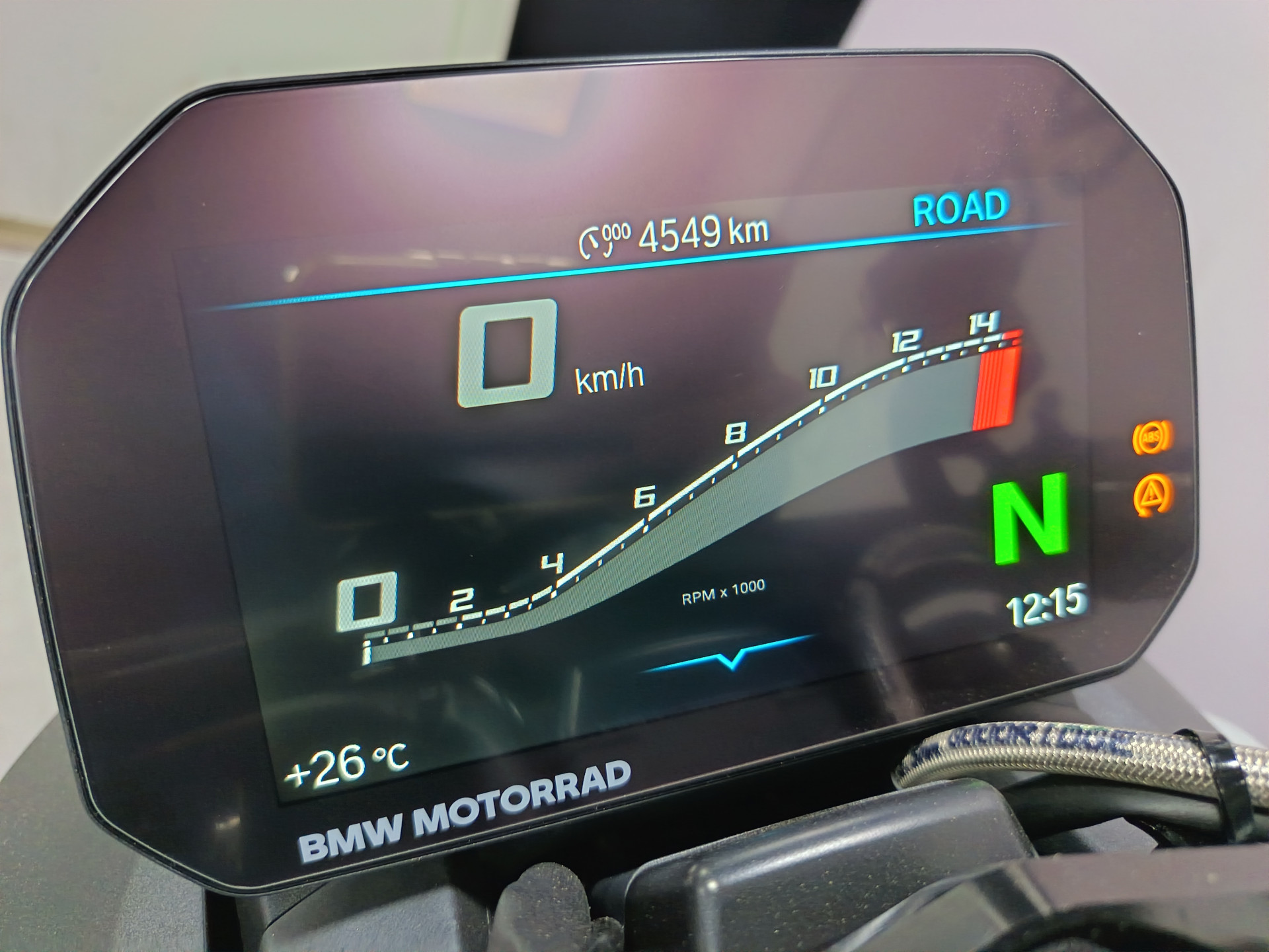 BMW M 1000 R-image-8