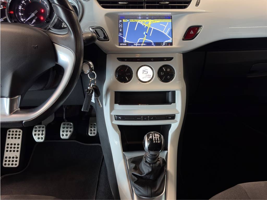 DS AUTOMOBILES DS 3 1.2 PureTech Sport Chic-image-13