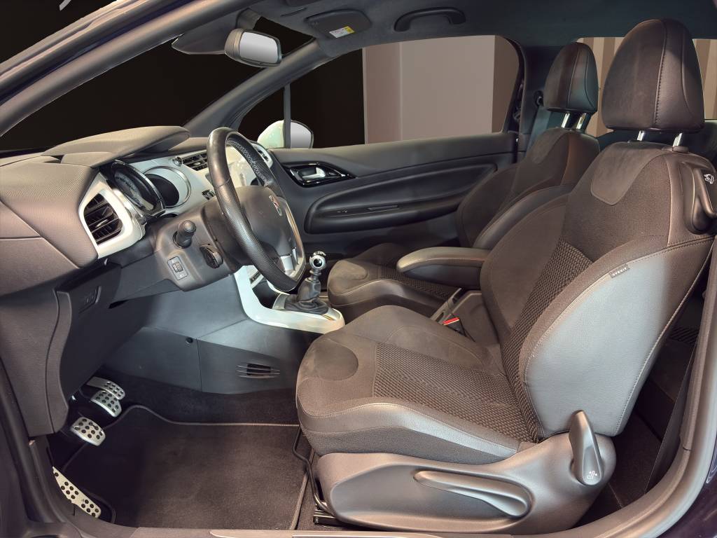 DS AUTOMOBILES DS 3 1.2 PureTech Sport Chic-image-5