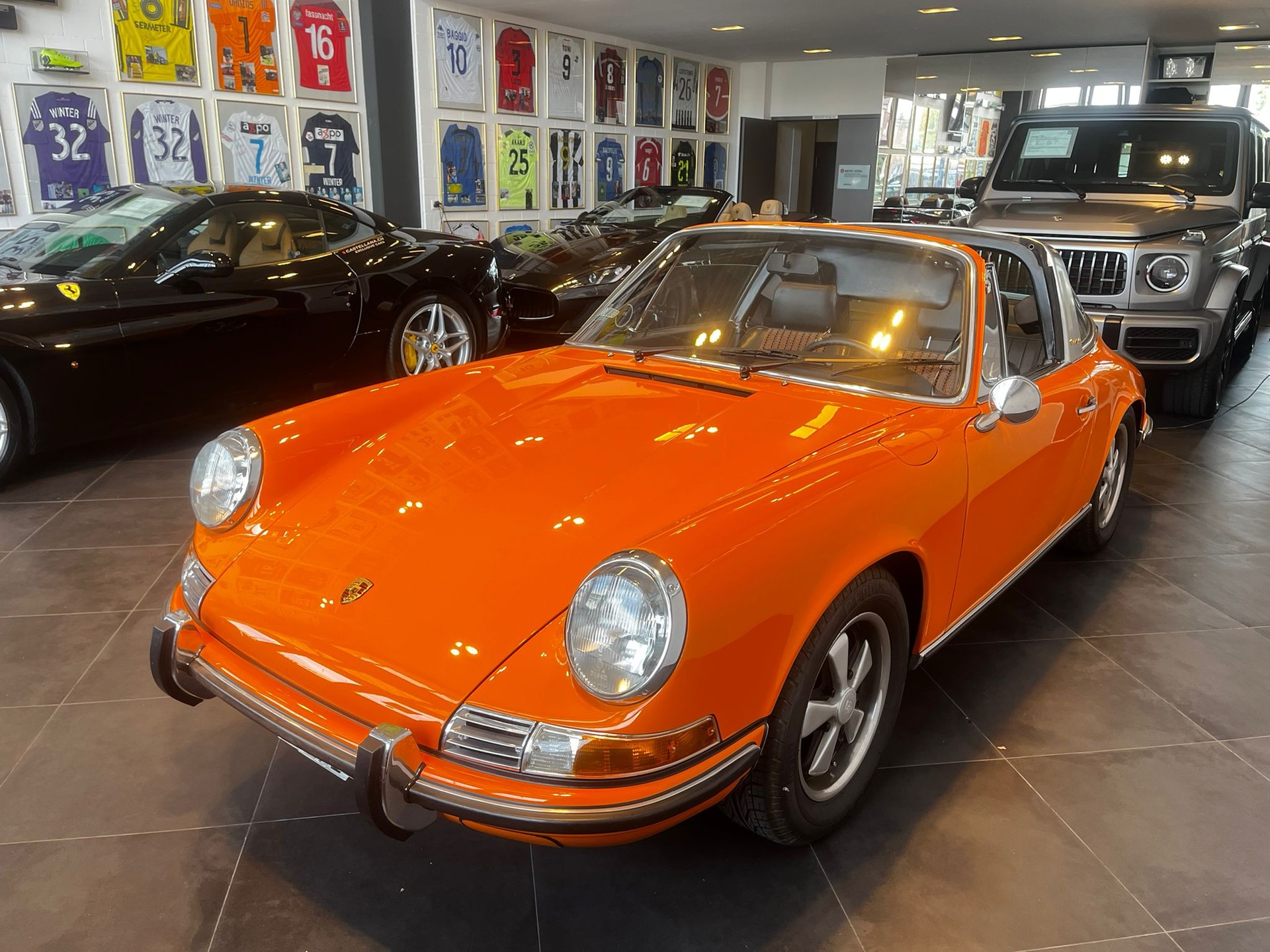 PORSCHE E 2.2 Targa-image-4