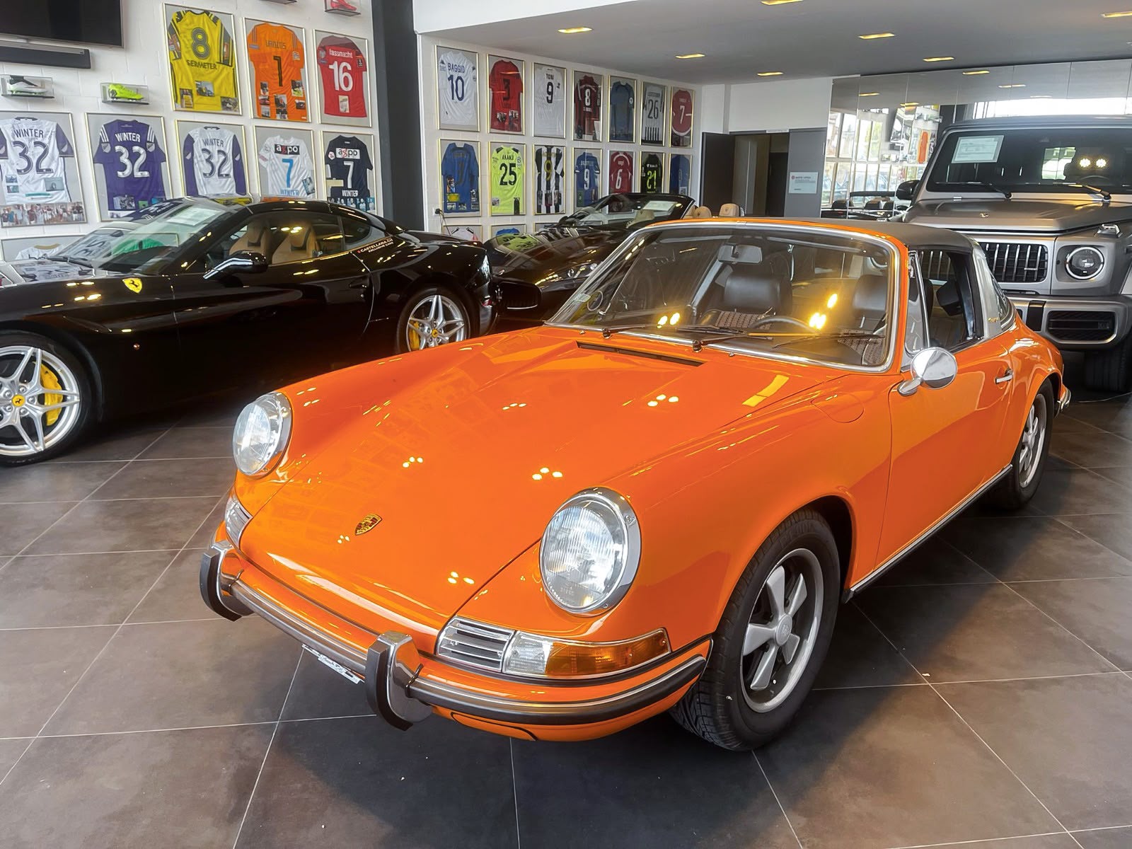 PORSCHE E 2.2 Targa-image-4
