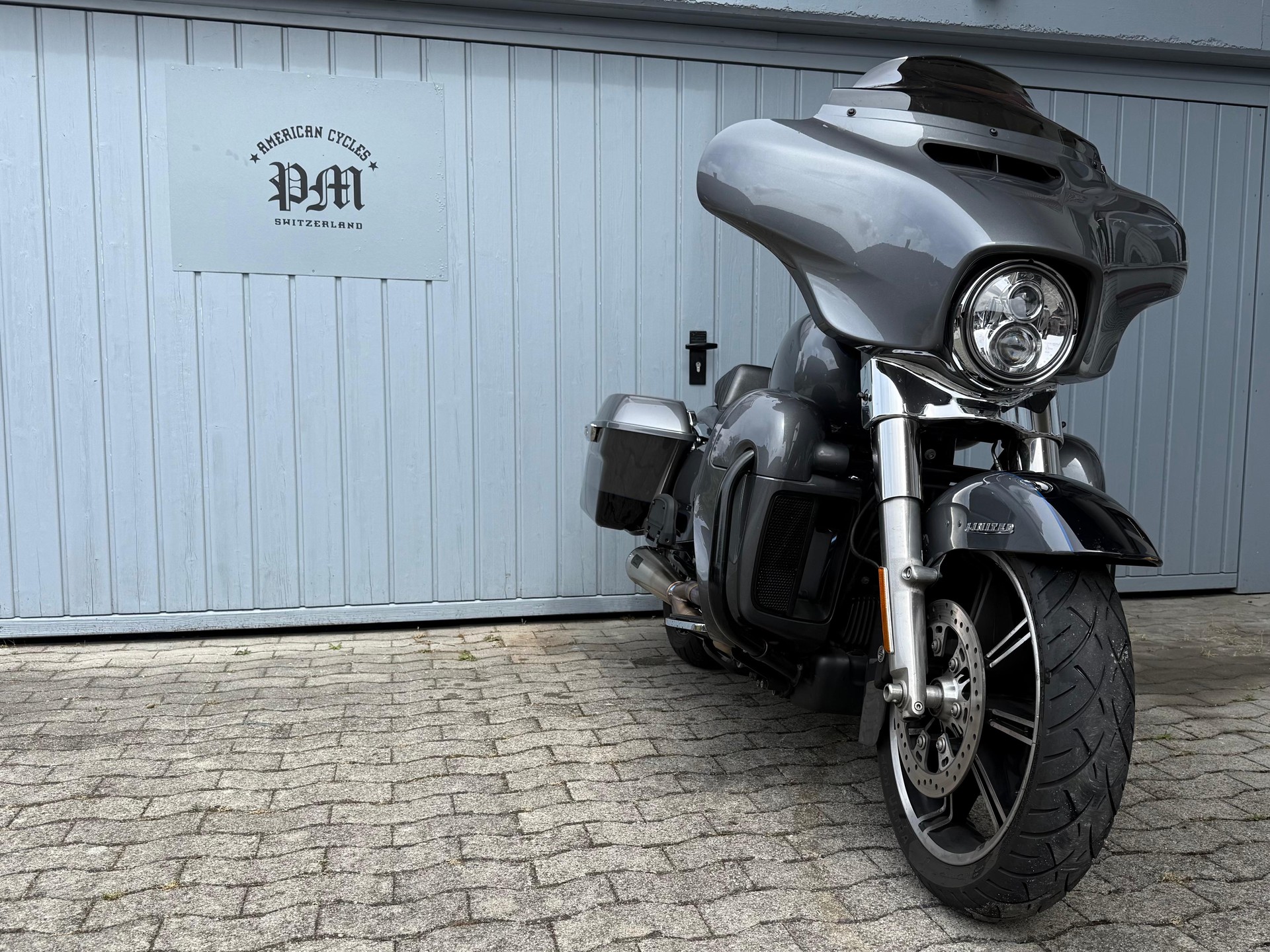 HARLEY-DAVIDSON FLHTK Electra Glide Ultra Limited 114-image-8