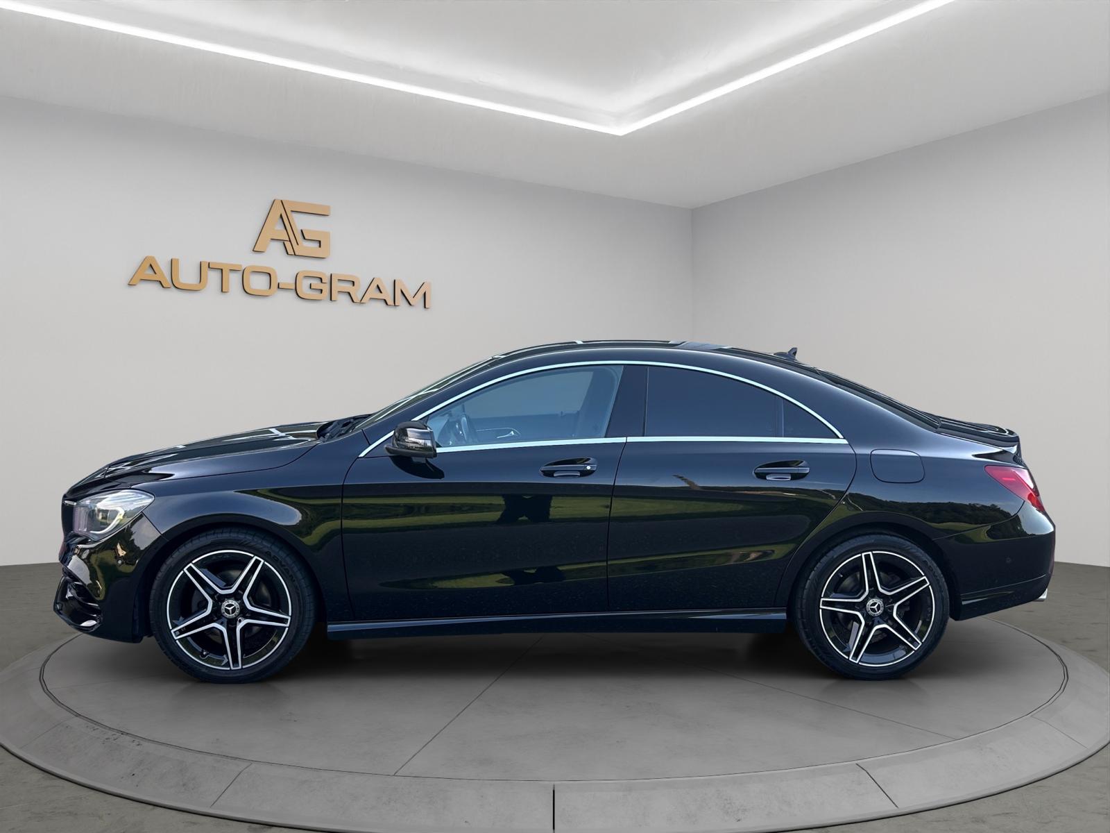 MERCEDES-BENZ CLA 200 AMG Line-image-1