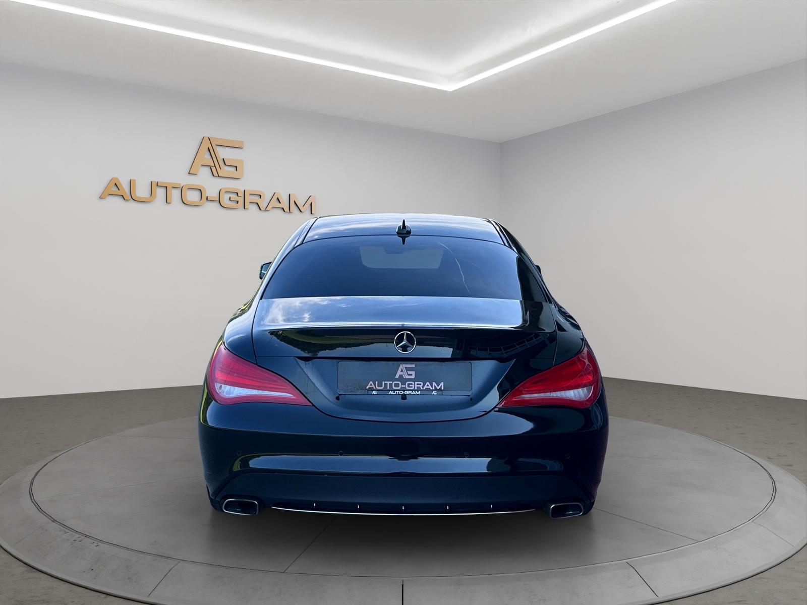 MERCEDES-BENZ CLA 200 AMG Line-image-3