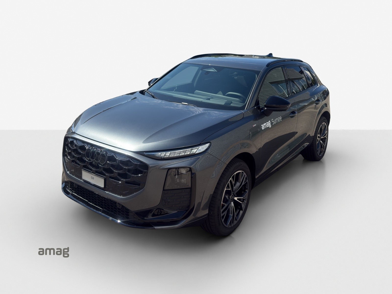 AUDI Q3 SUV TFSI quattro 195 kW S tronic-image-15