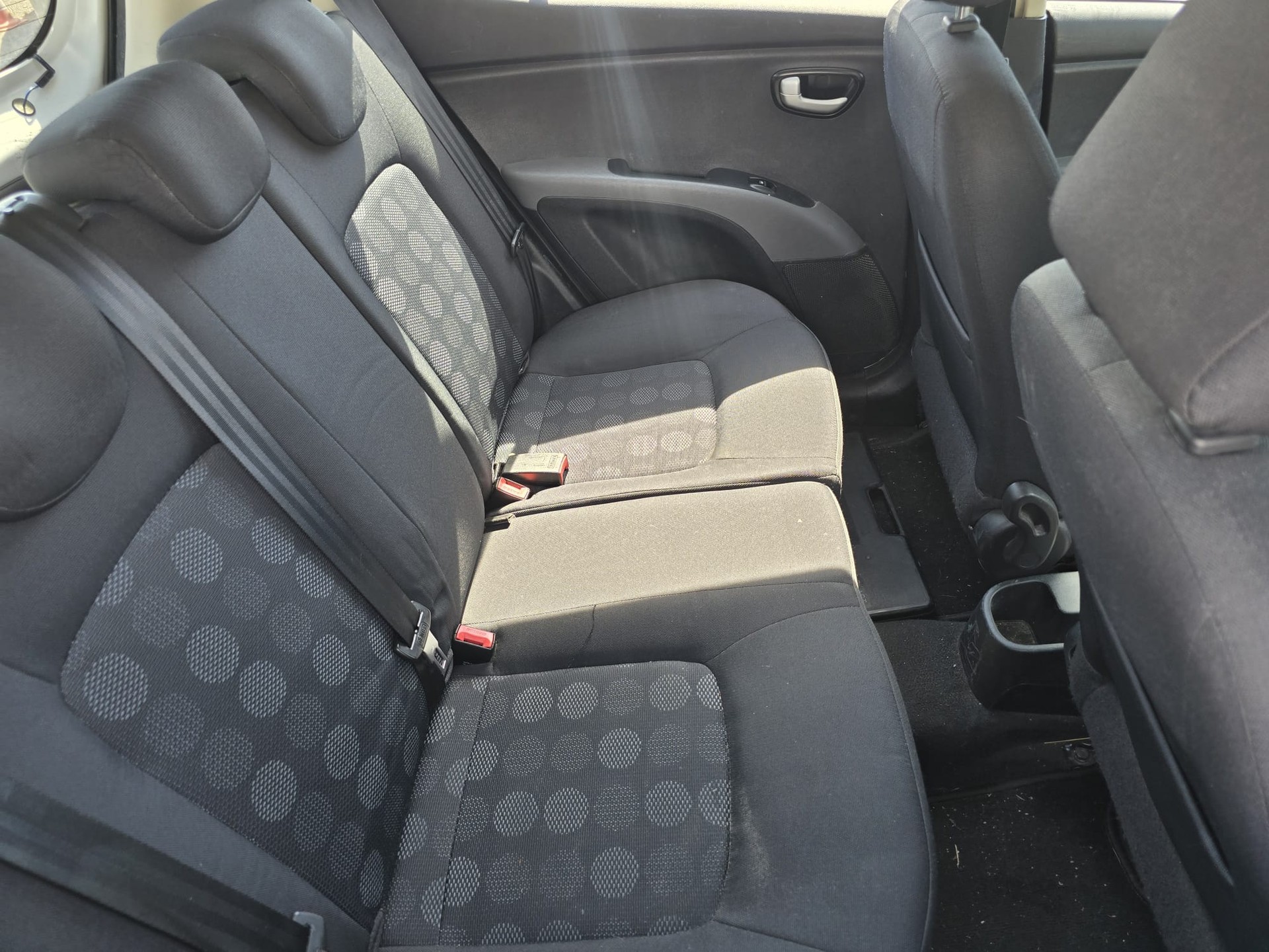 HYUNDAI i10 1.2 Style-image-13