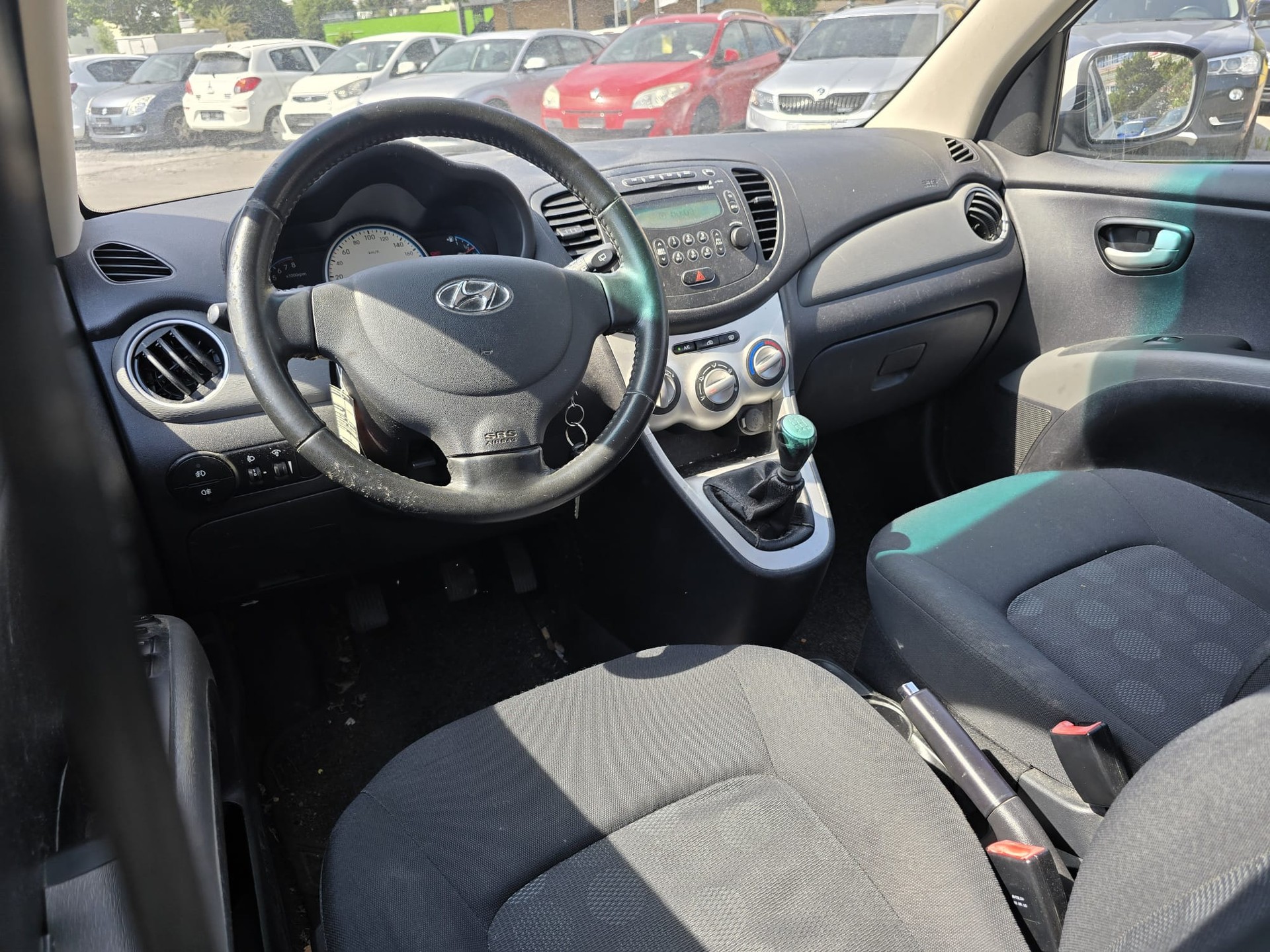 HYUNDAI i10 1.2 Style-image-11