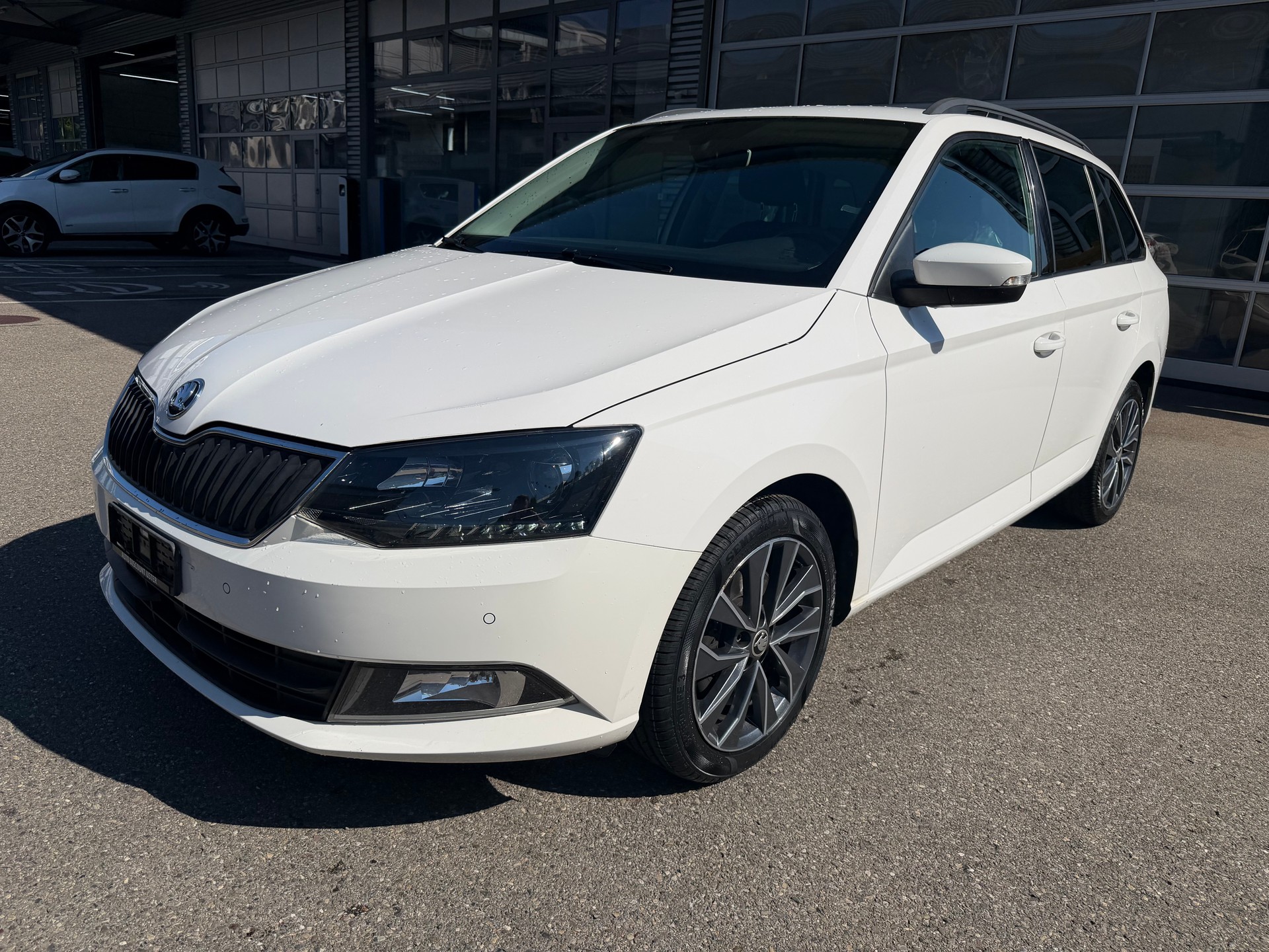 SKODA Fabia 1.0 TSI Style DSG-image-0