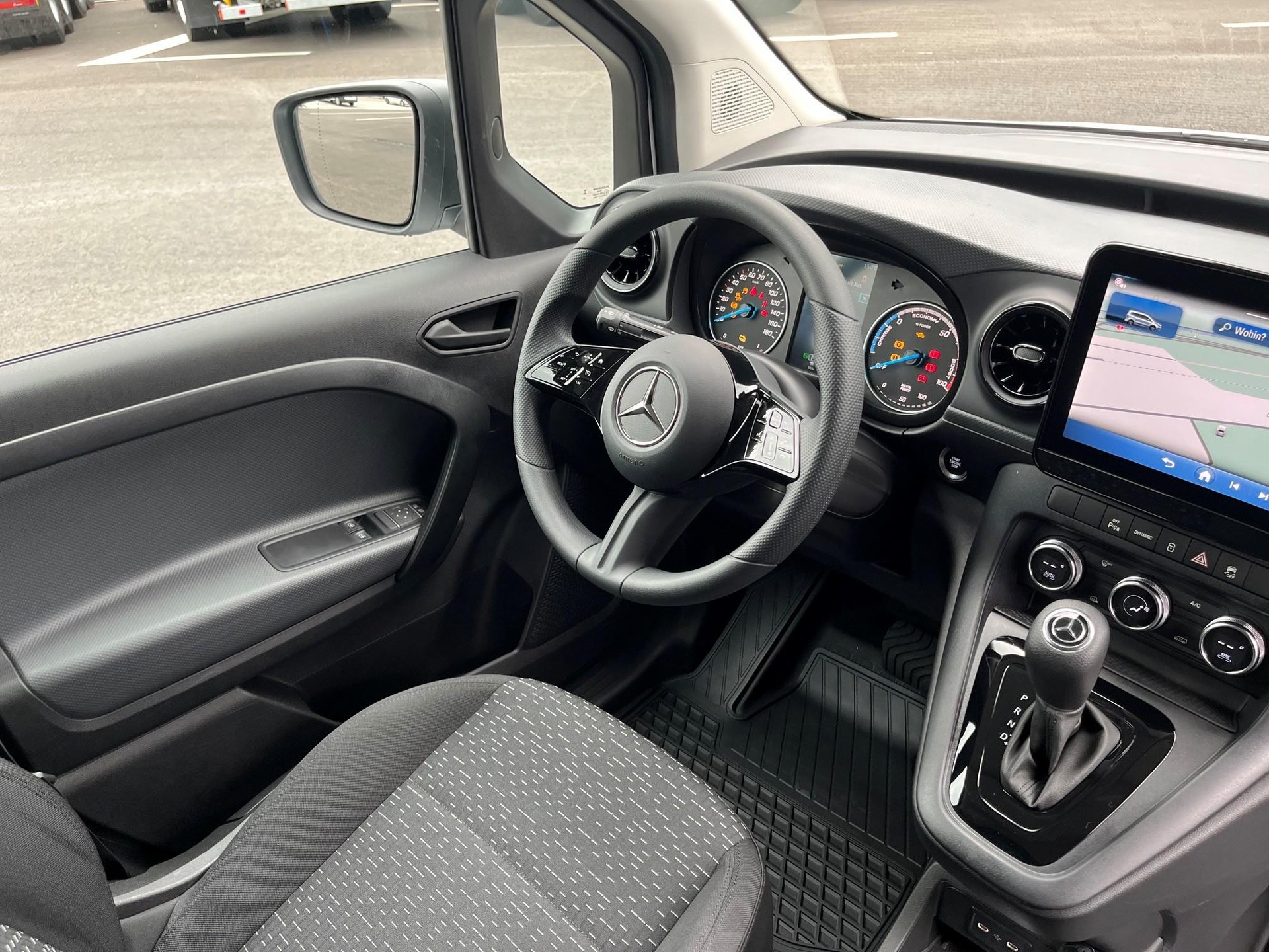 MERCEDES-BENZ eCitan Kaw. S 45 kWh Worker-image-11