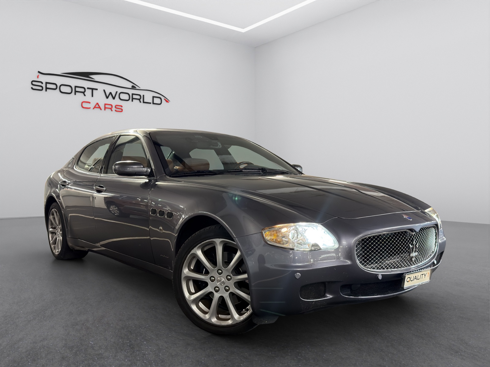 MASERATI Quattroporte 4.2 V8 Executive GT DuoSelect-image-9