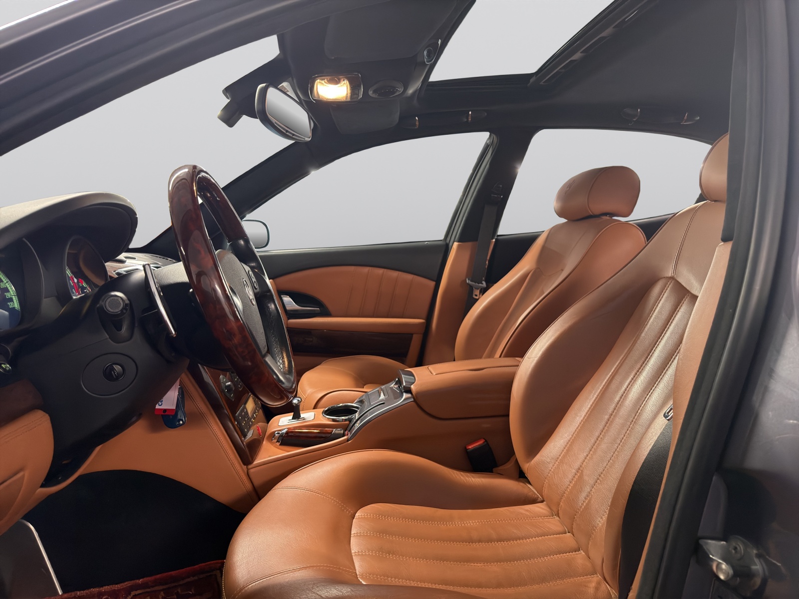 MASERATI Quattroporte 4.2 V8 Executive GT DuoSelect-image-10