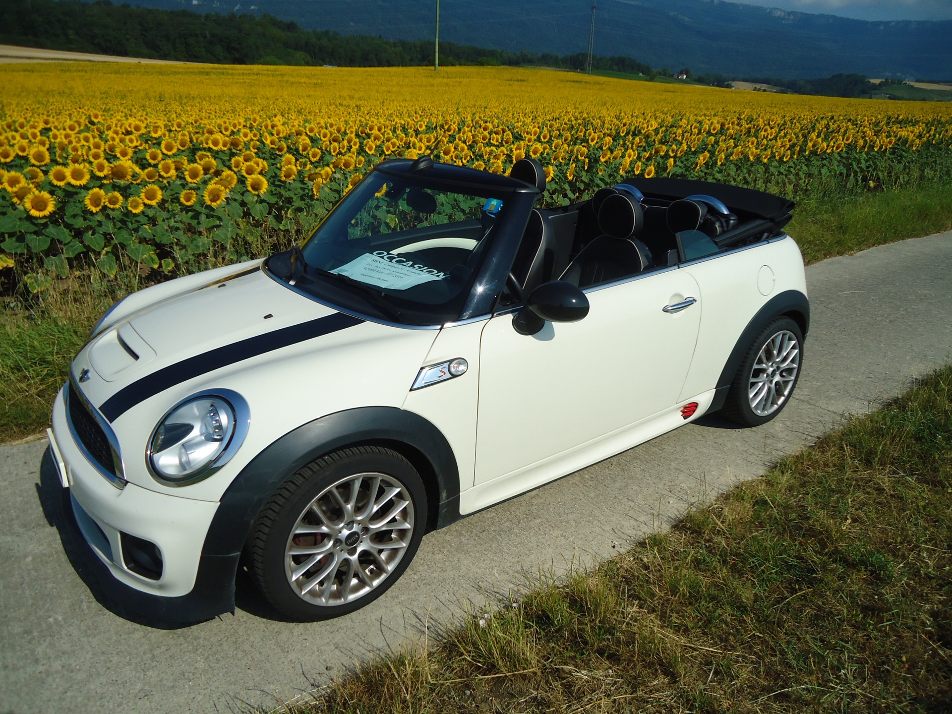 MINI Cooper S Cabriolet Steptronic-image-5