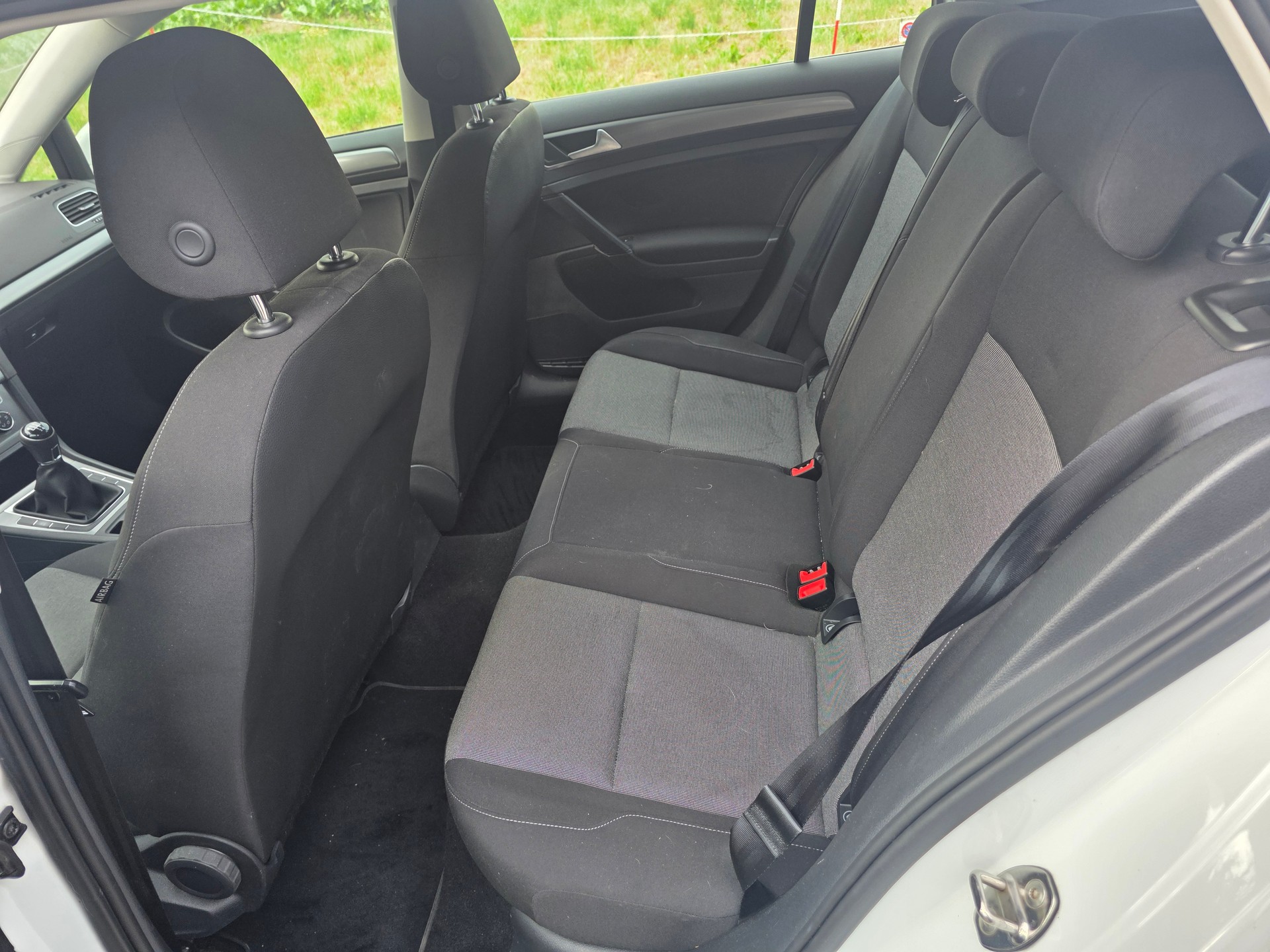 VW Golf 1.2 TSI Trendline-image-9