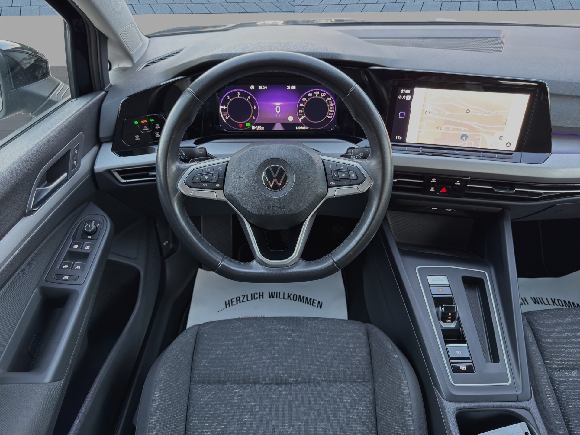 VW Golf Variant 2.0 TDI Life DSG*Frisch ab MFK,1 Jahr oder 20'000km Garantie*-image-13