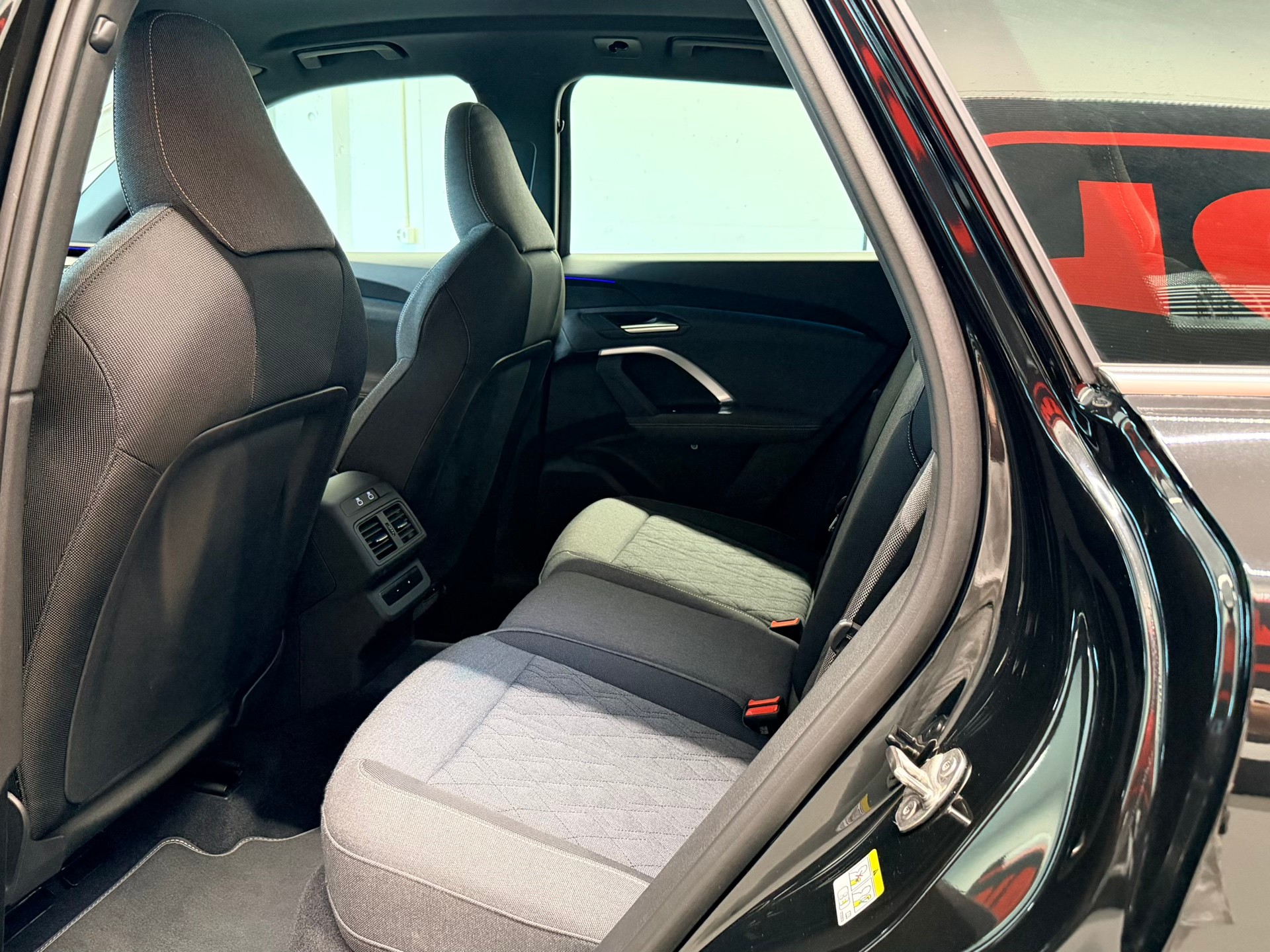 AUDI Q5 TFSI quatto 150 kW S-tronic-image-14