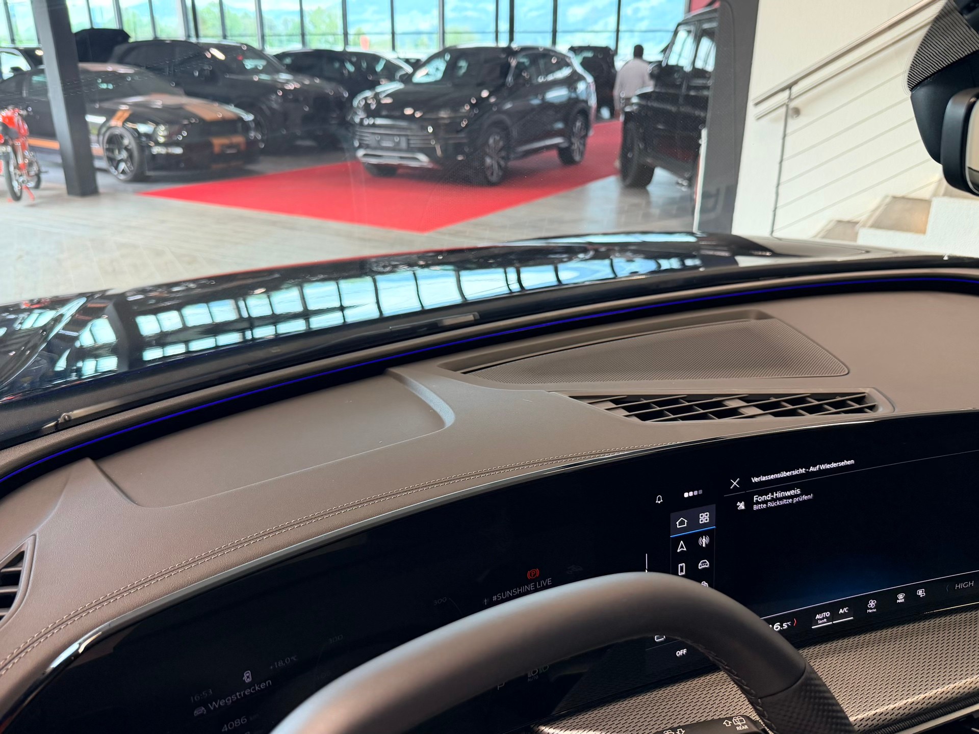 AUDI Q5 TFSI quatto 150 kW S-tronic-image-25