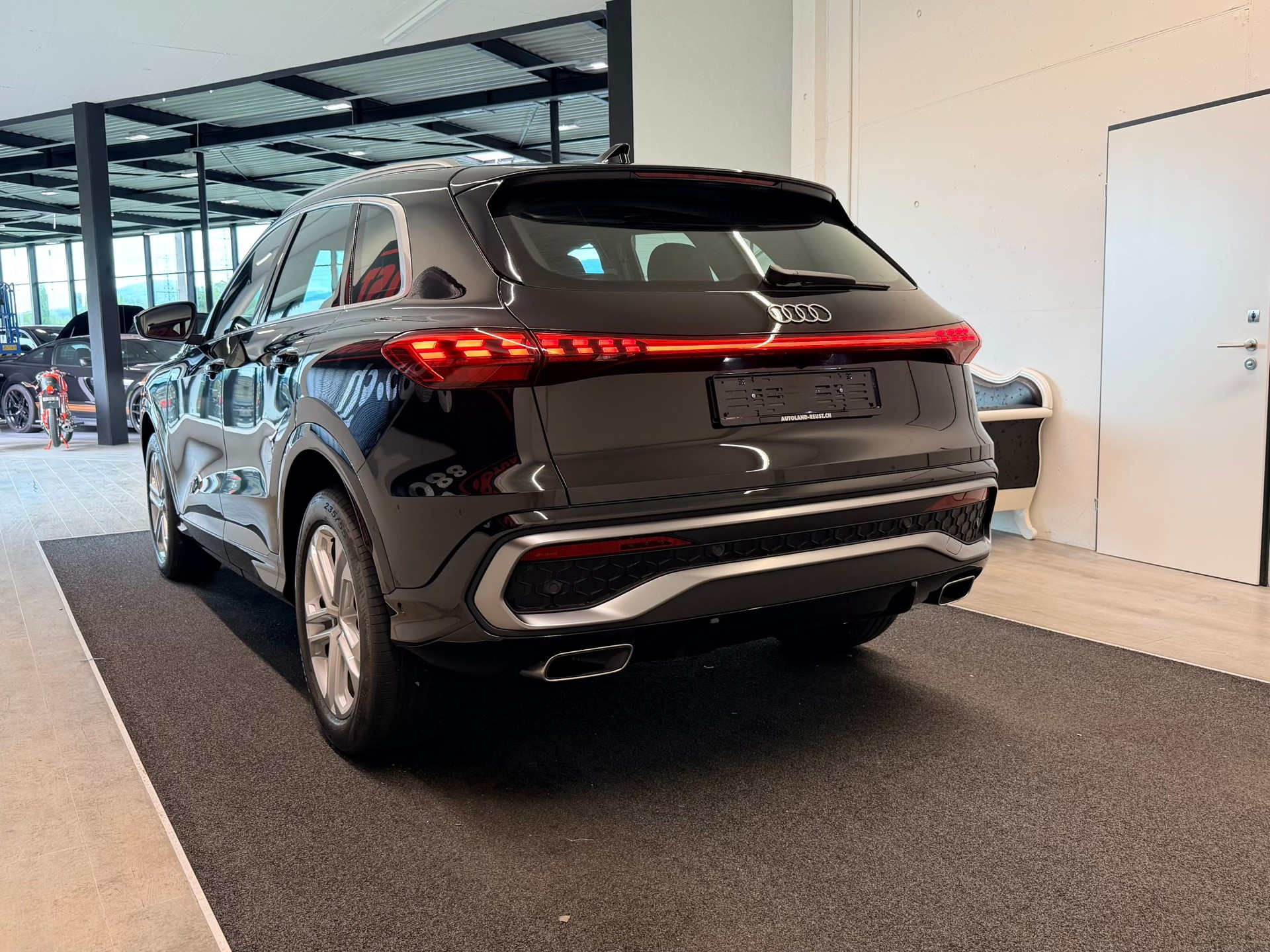 AUDI Q5 TFSI quatto 150 kW S-tronic-image-7