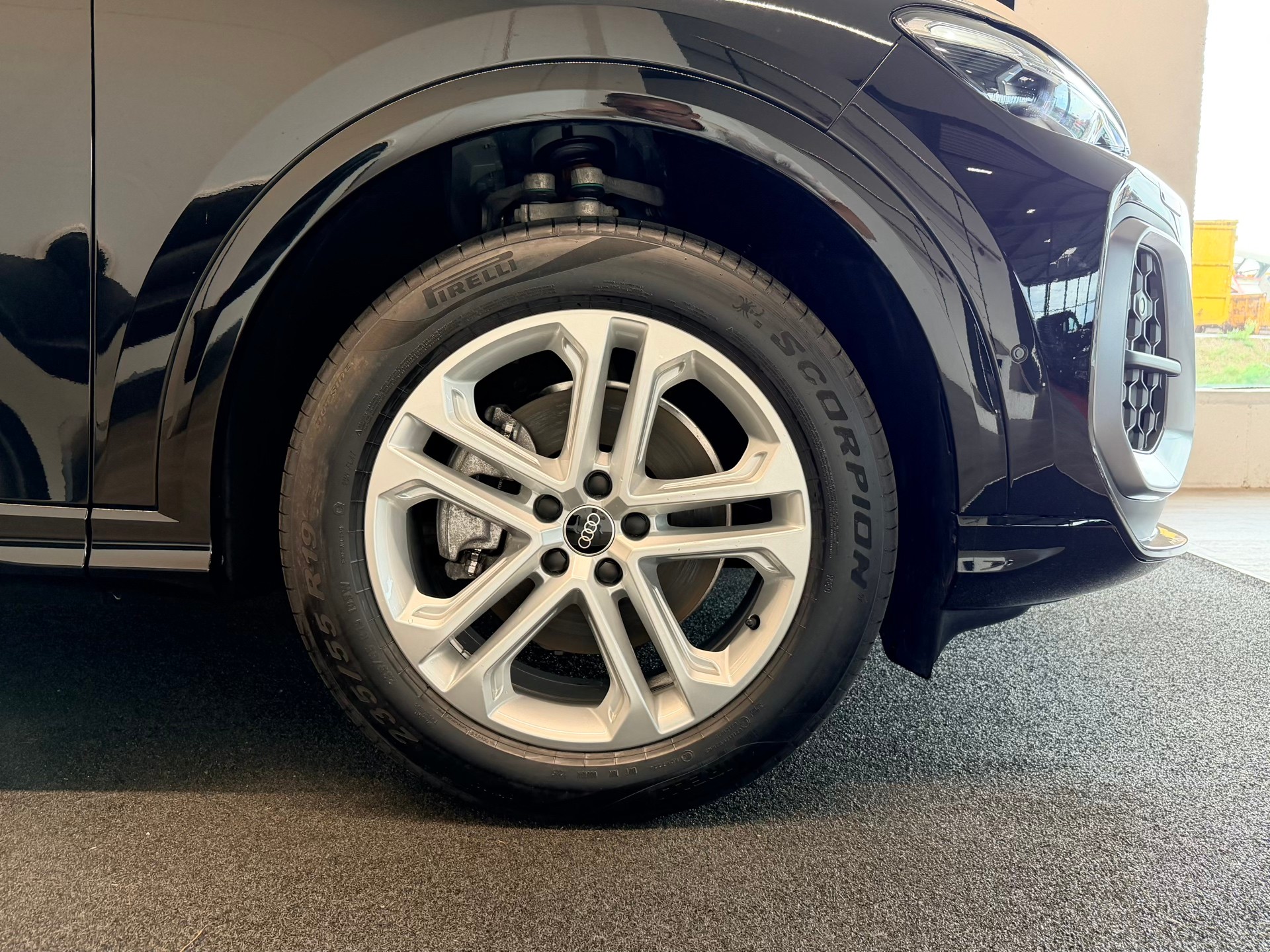 AUDI Q5 TFSI quatto 150 kW S-tronic-image-5