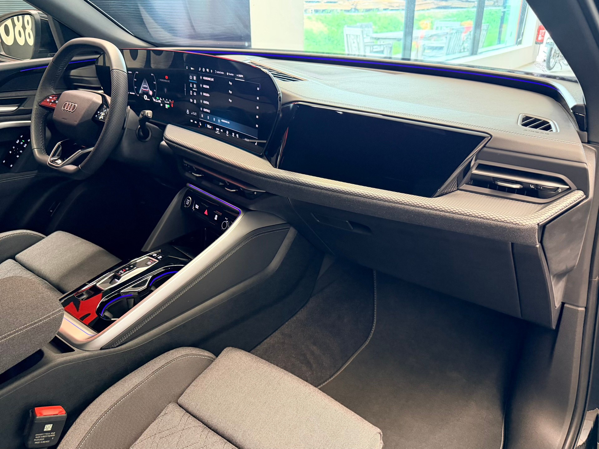 AUDI Q5 TFSI quatto 150 kW S-tronic-image-18