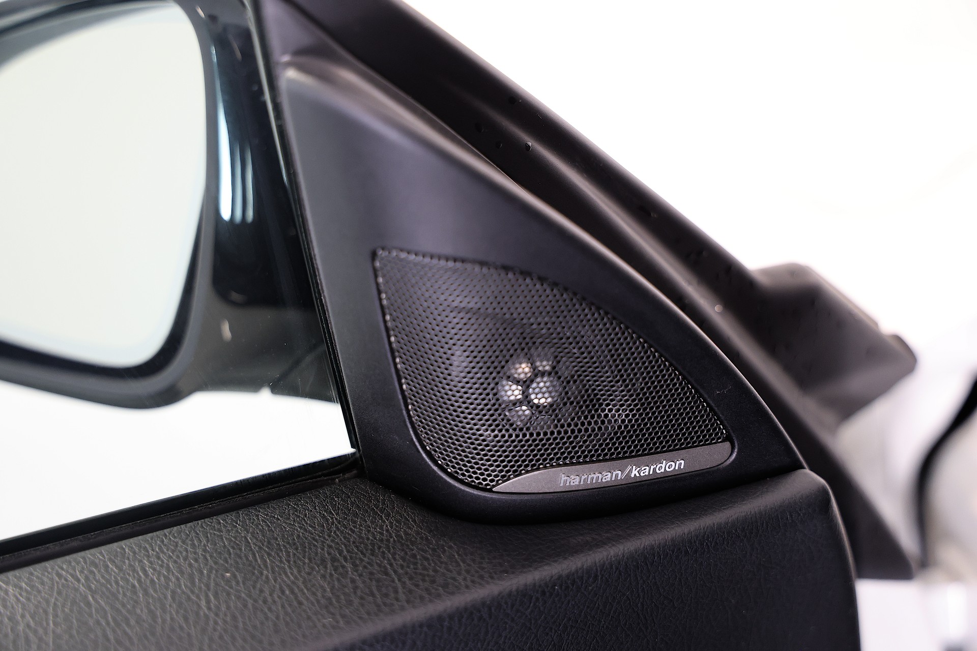BMW M235i Steptronic *Dähler Tuning* *350 PS*-image-11