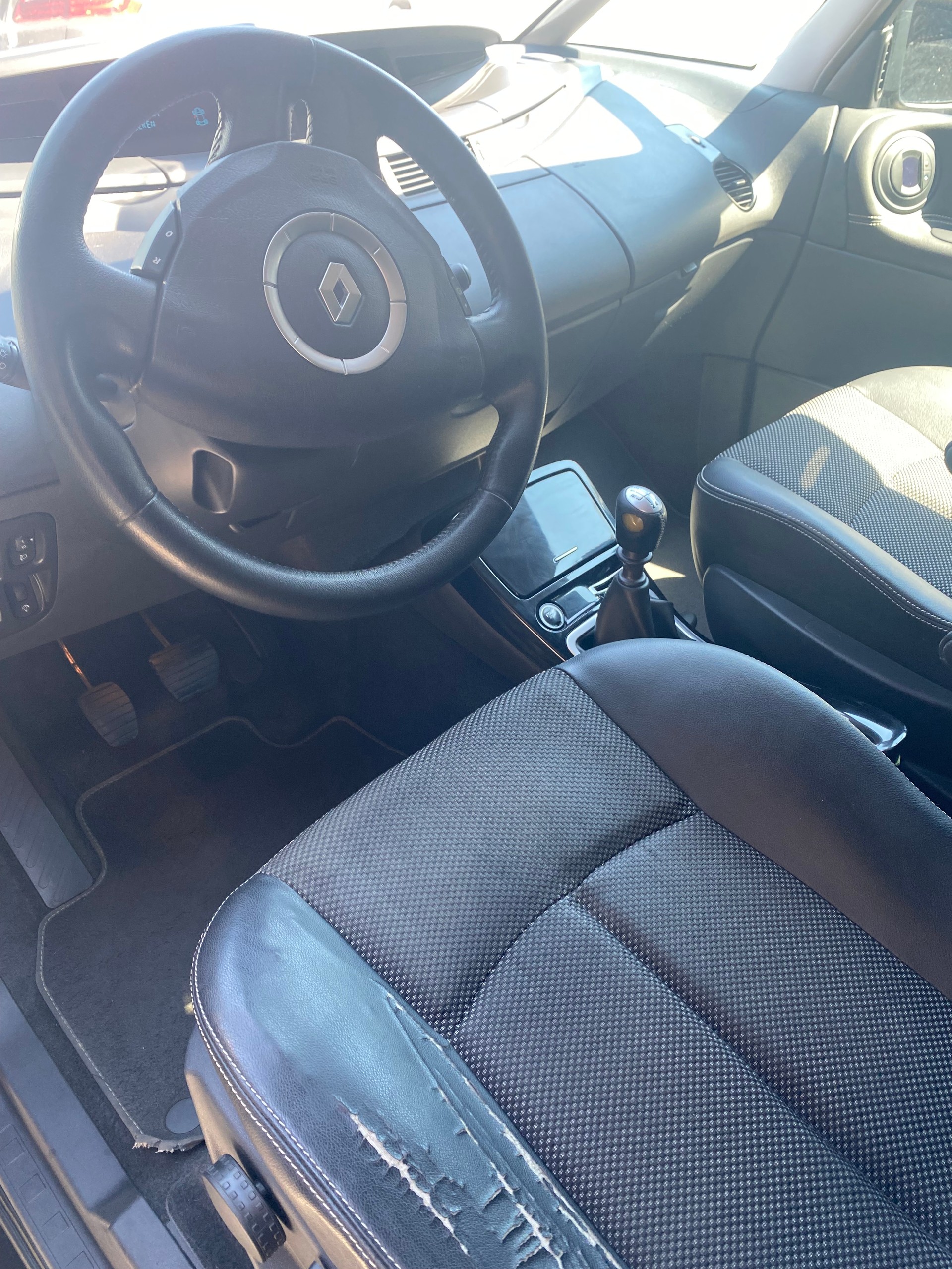 RENAULT Espace 2.0 Turbo Initiale-image-6