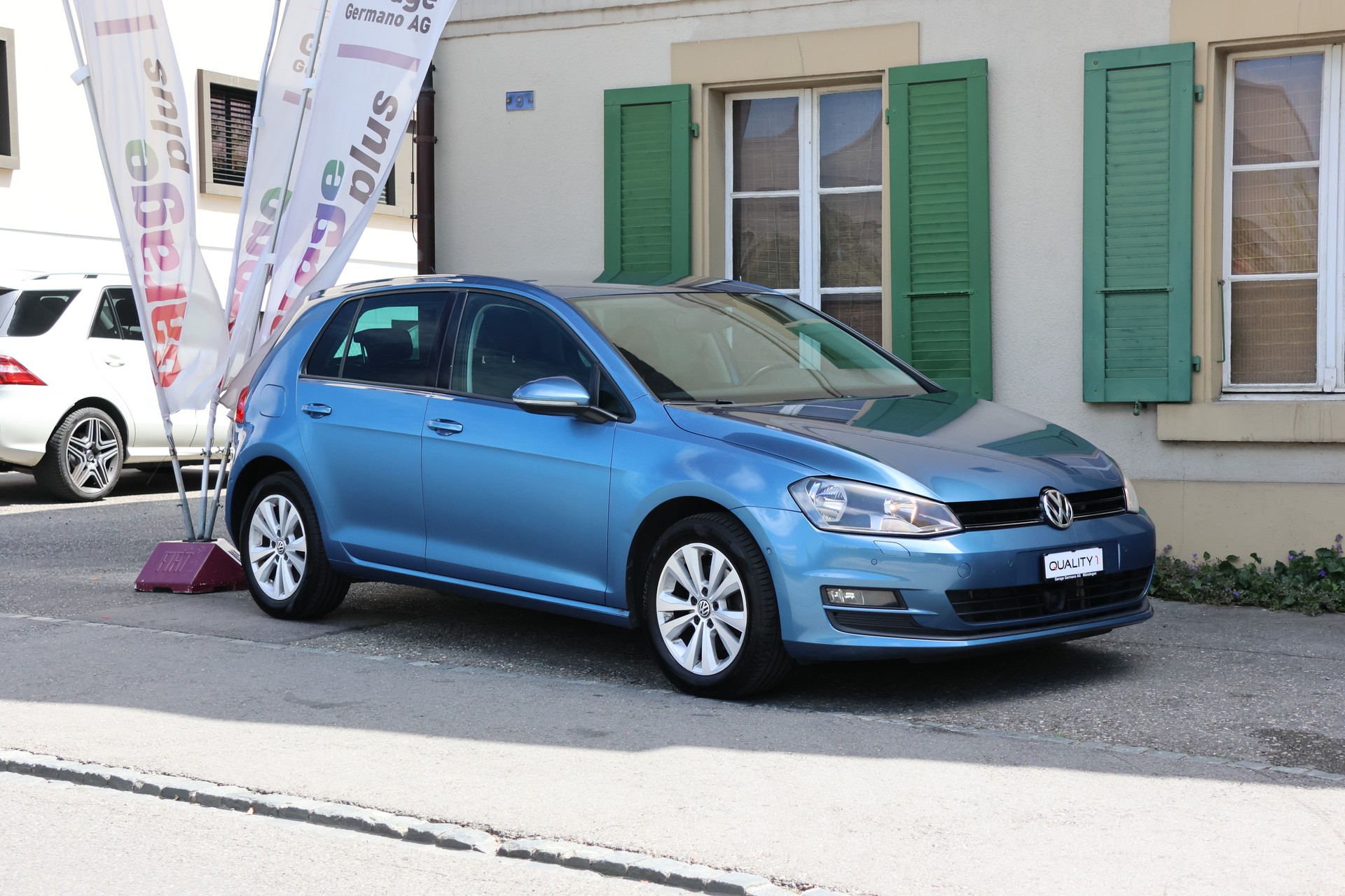 VW Golf 2.0 TDI Comfortline 4Motion-image-2