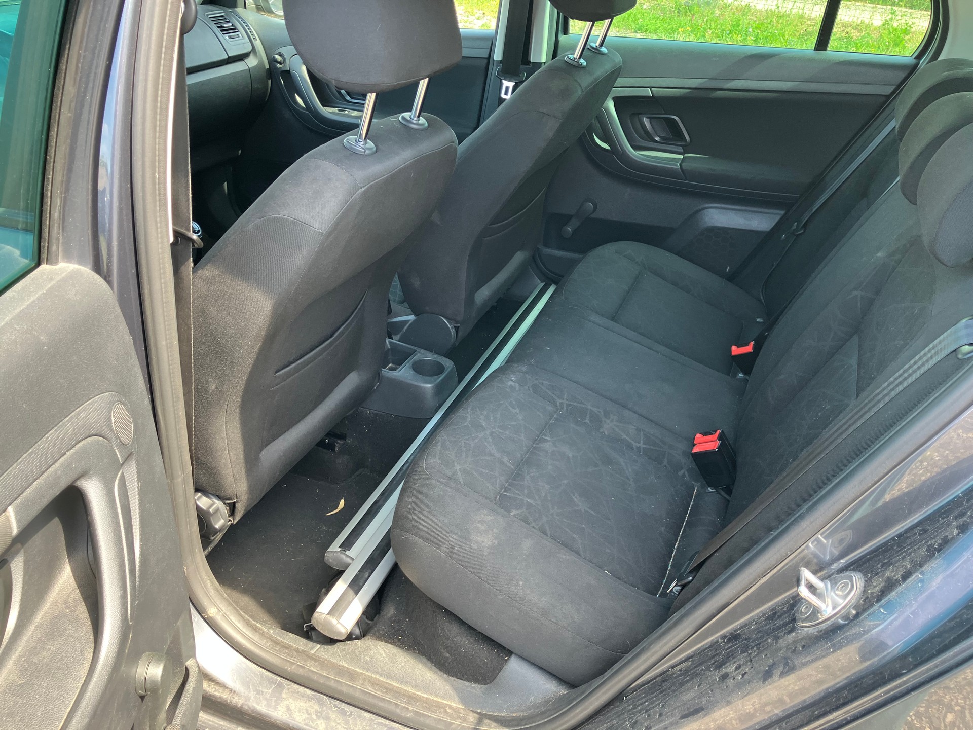 SKODA Fabia 1.2 TSI Family-image-4